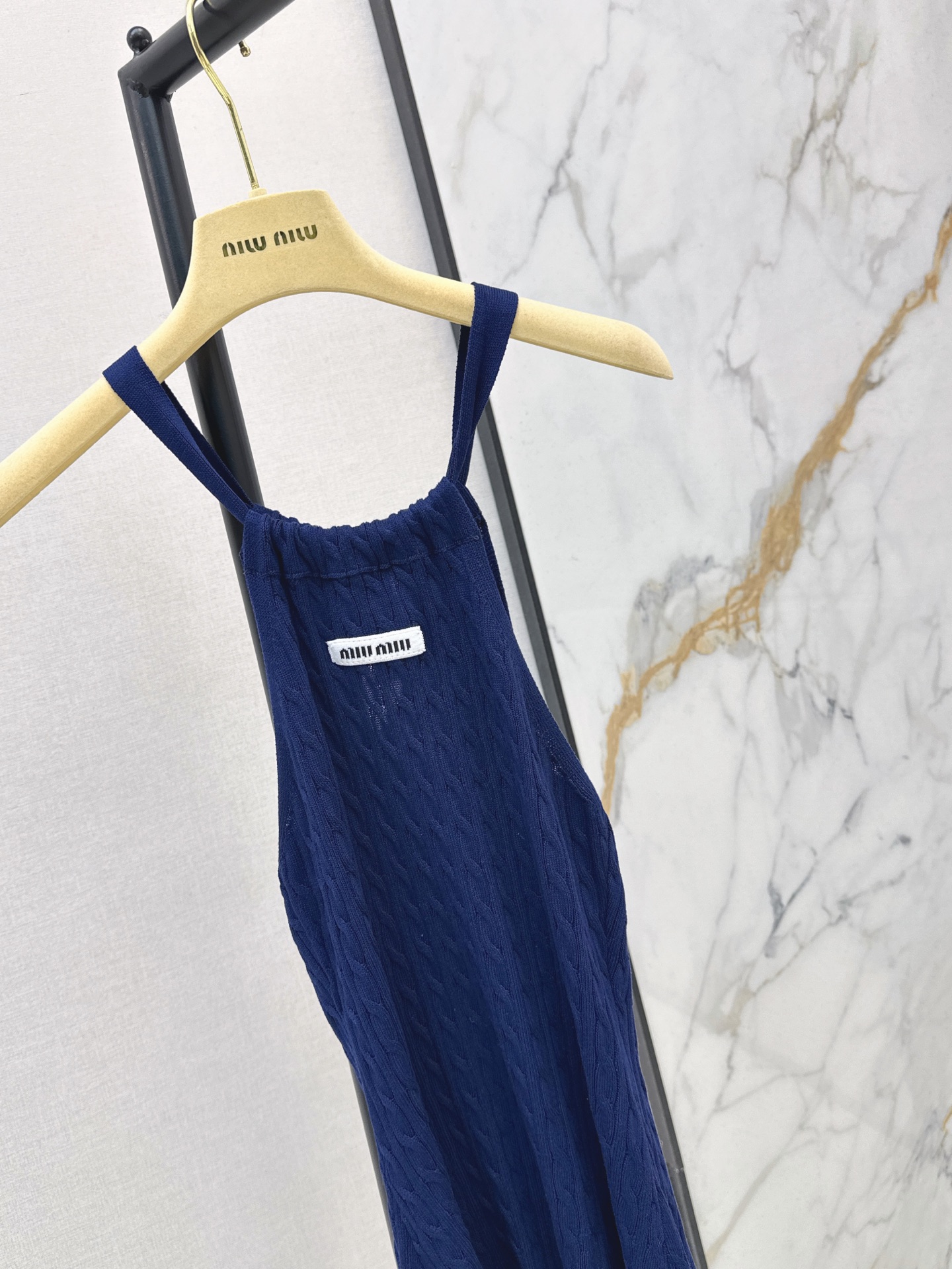 Miu 26fw slim-fit knit slip dress