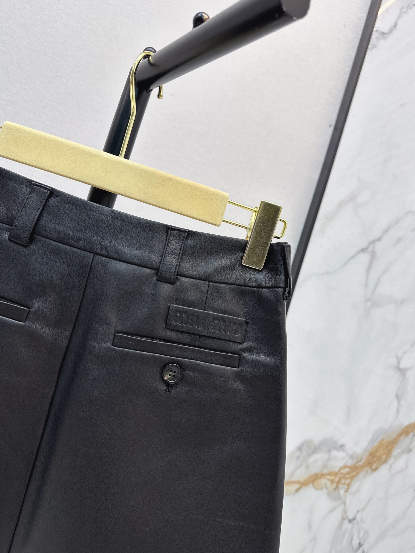 Miu 26fw leather skirt