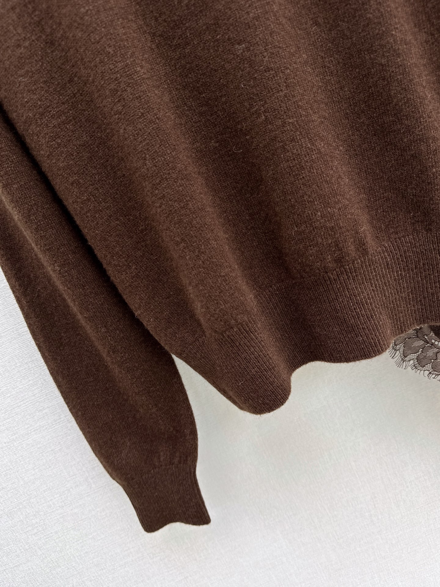 ES 26fw knit lace cape sweater sets
