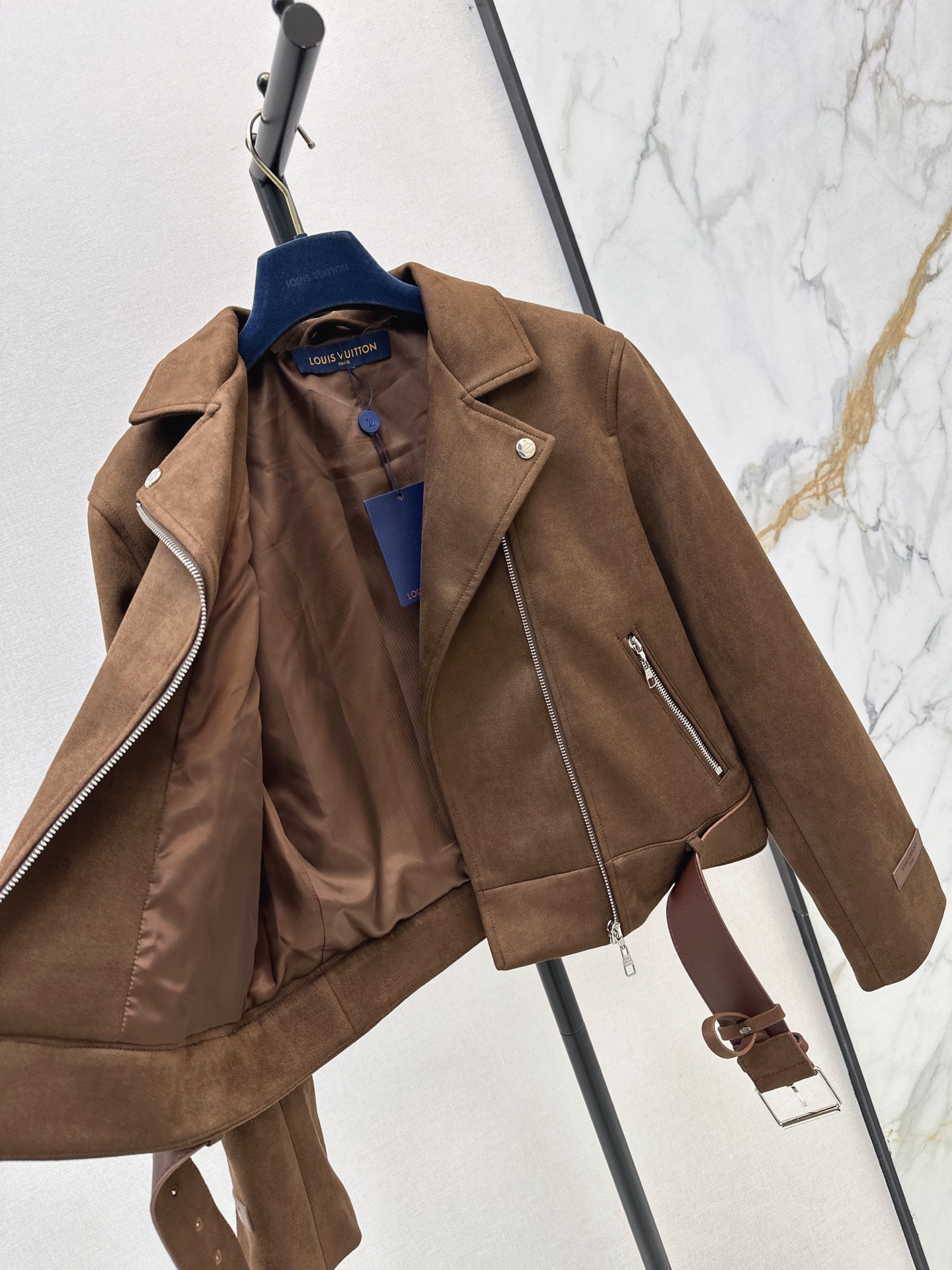 Loui 26fw suede jacket