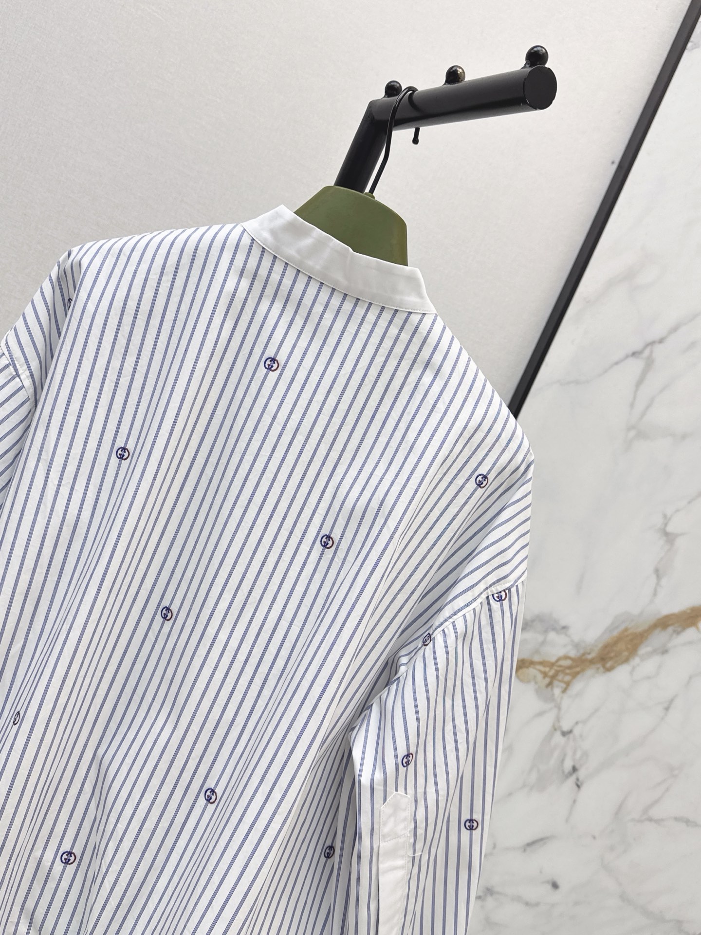 Guc 26fw stripe shirt