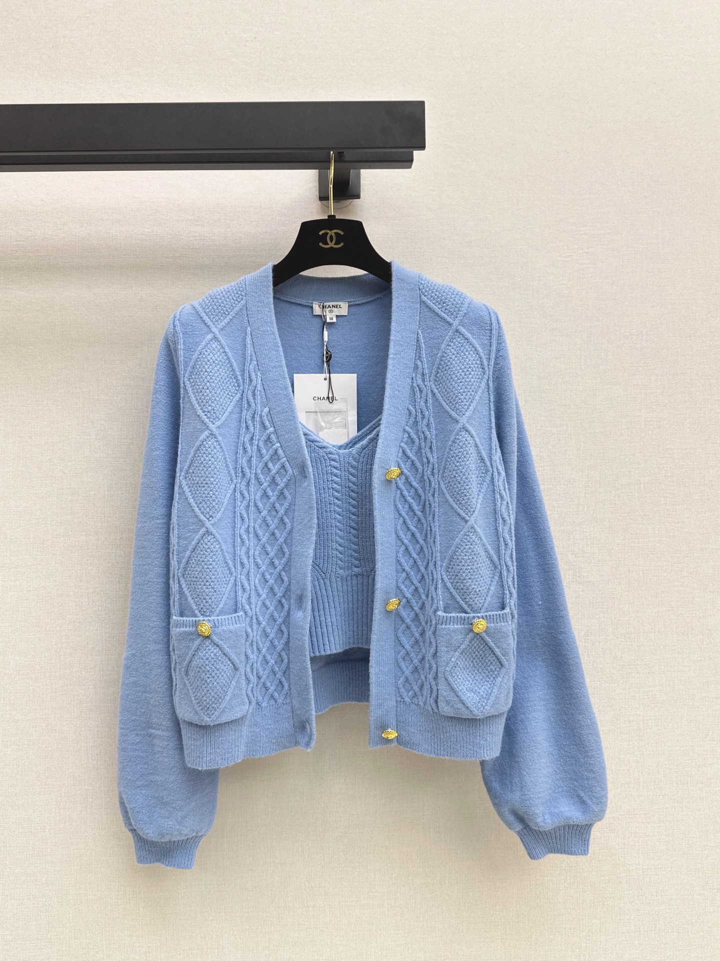 Chan 26fw cable knit camisole cardigan sets