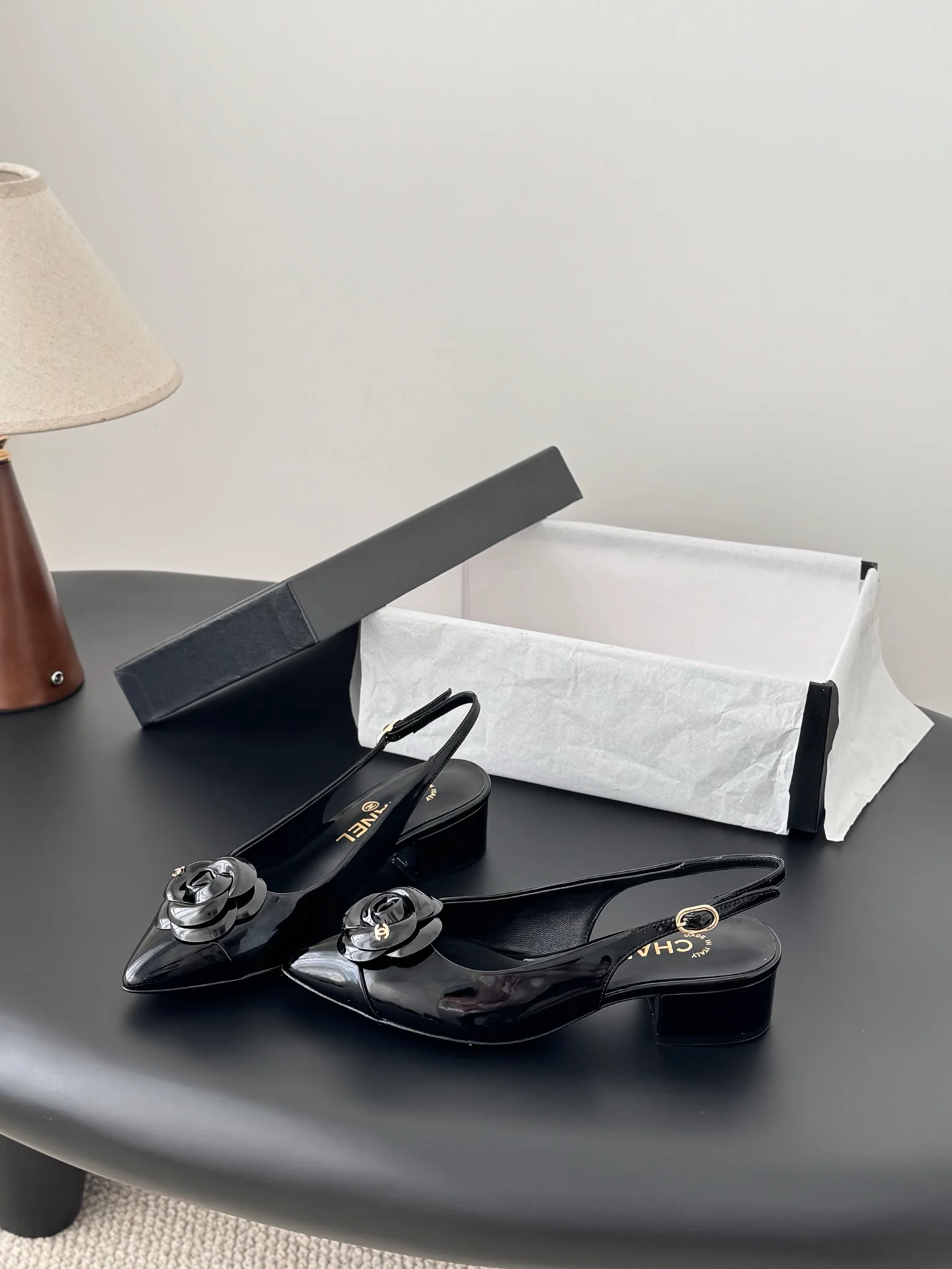 Chan 26ss slingback flats