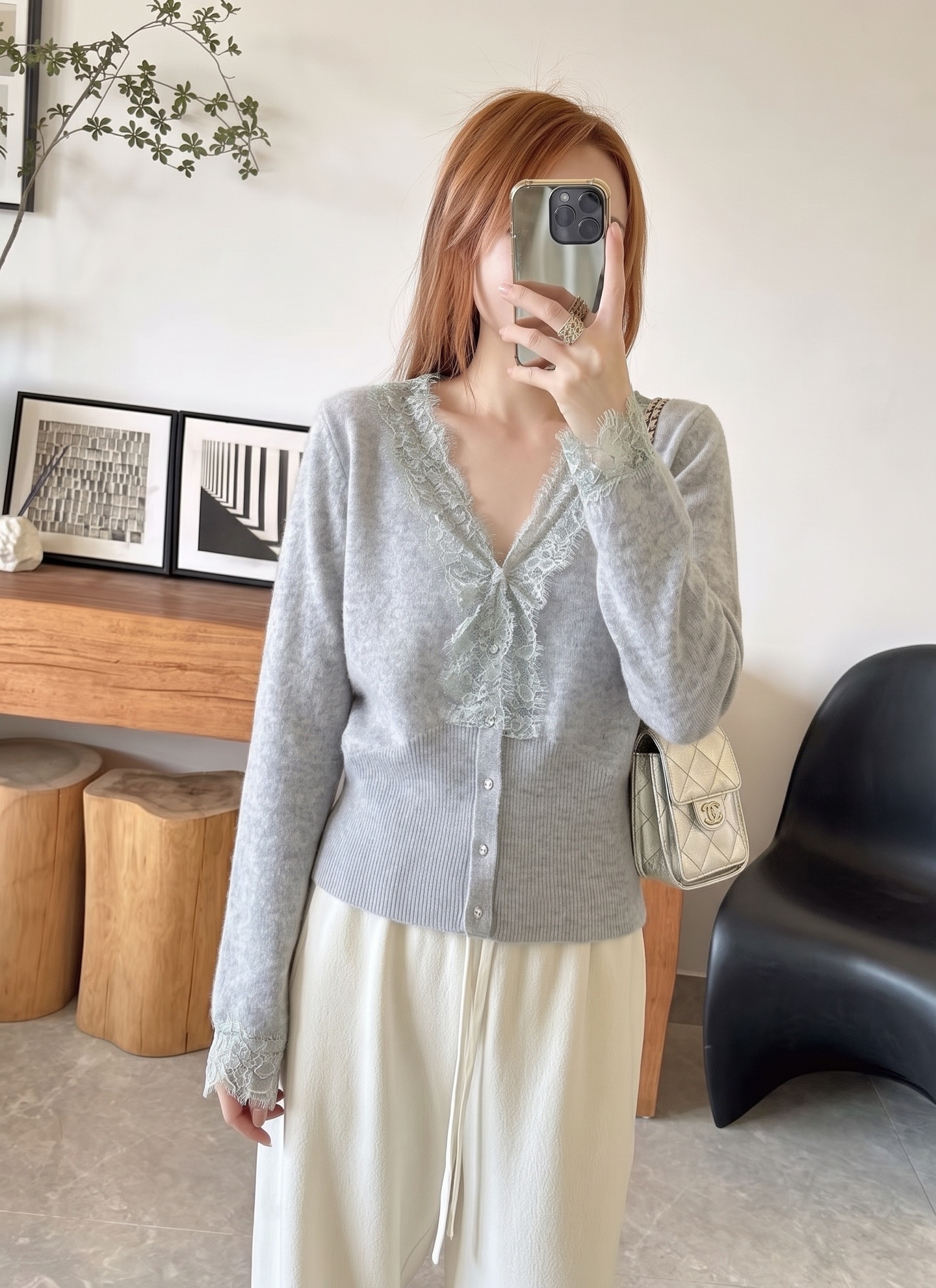 ES 26fw lace contract knit sweater