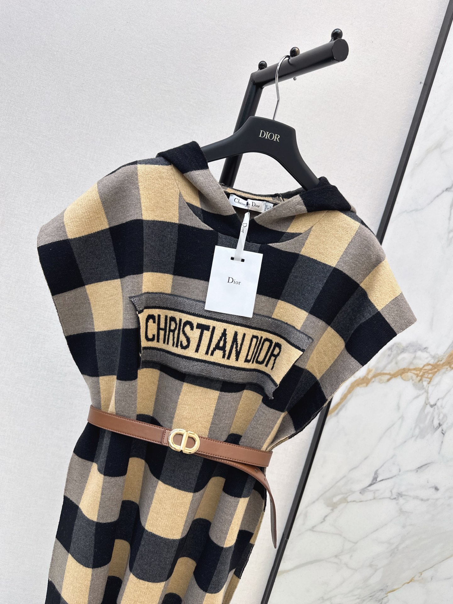 CD 26fw hooded belted cape