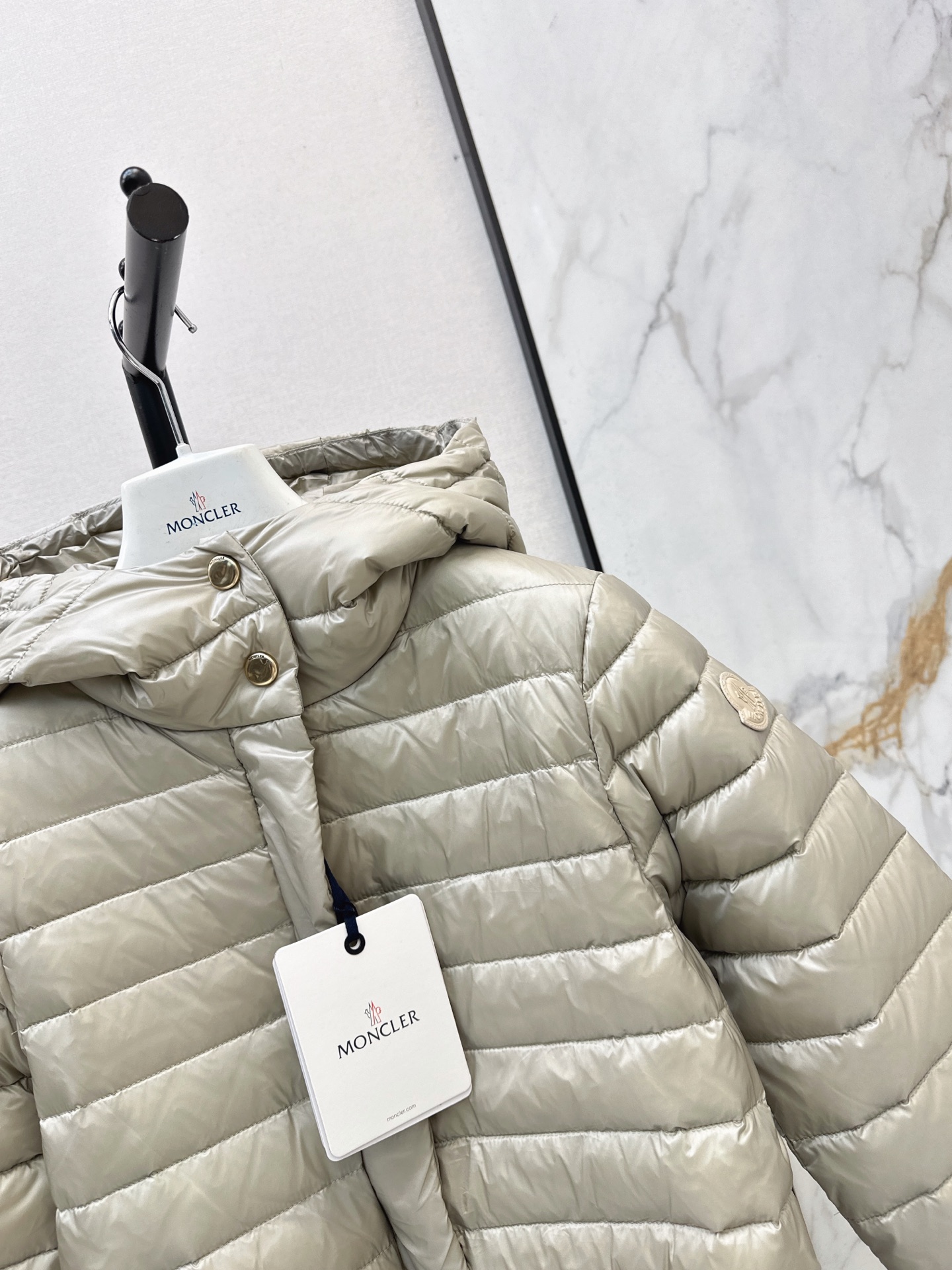 Monc 26fw Drawstring-Waist Puffer Jacket