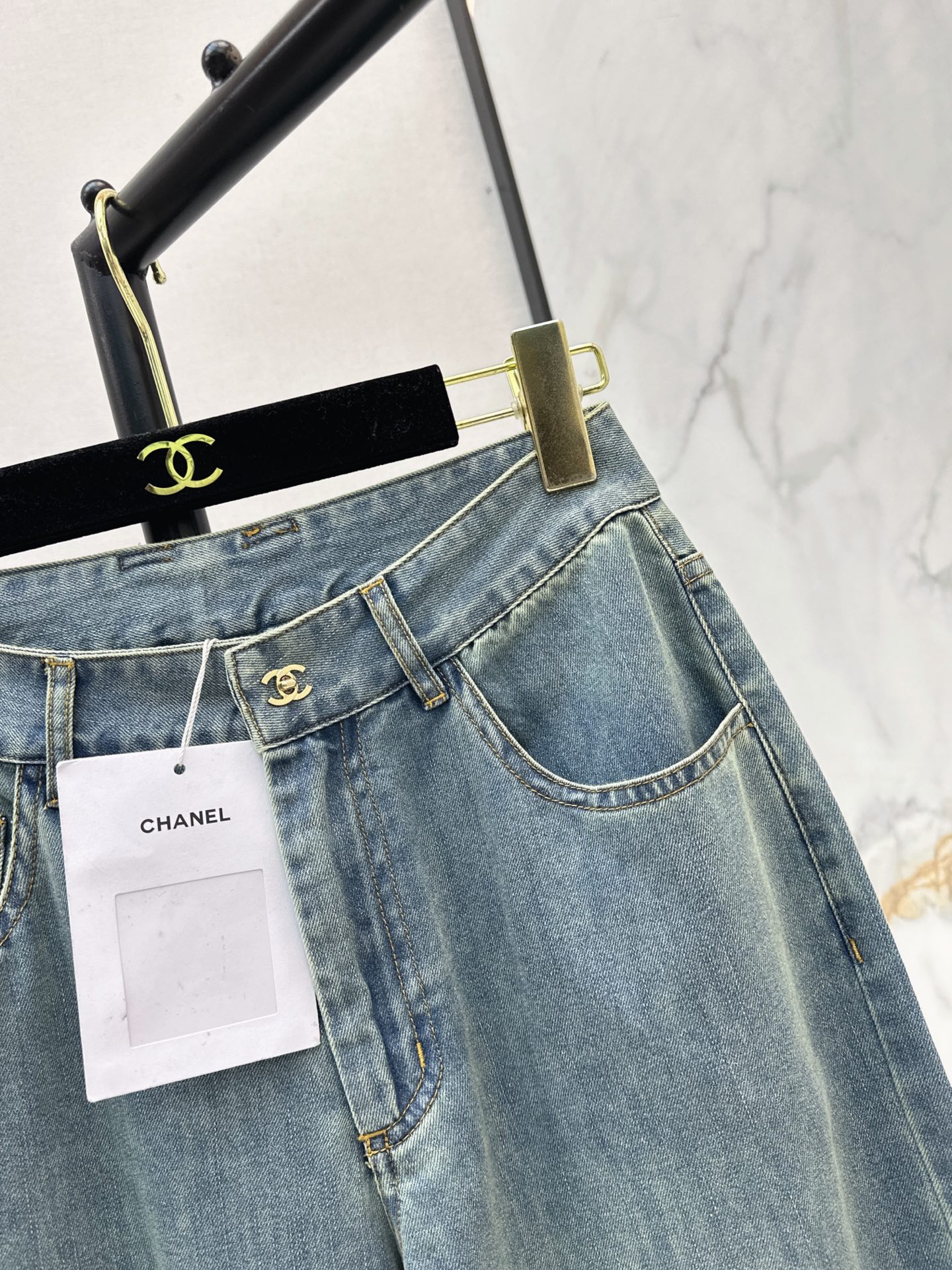 Chan 26ss straigh-leg jeans