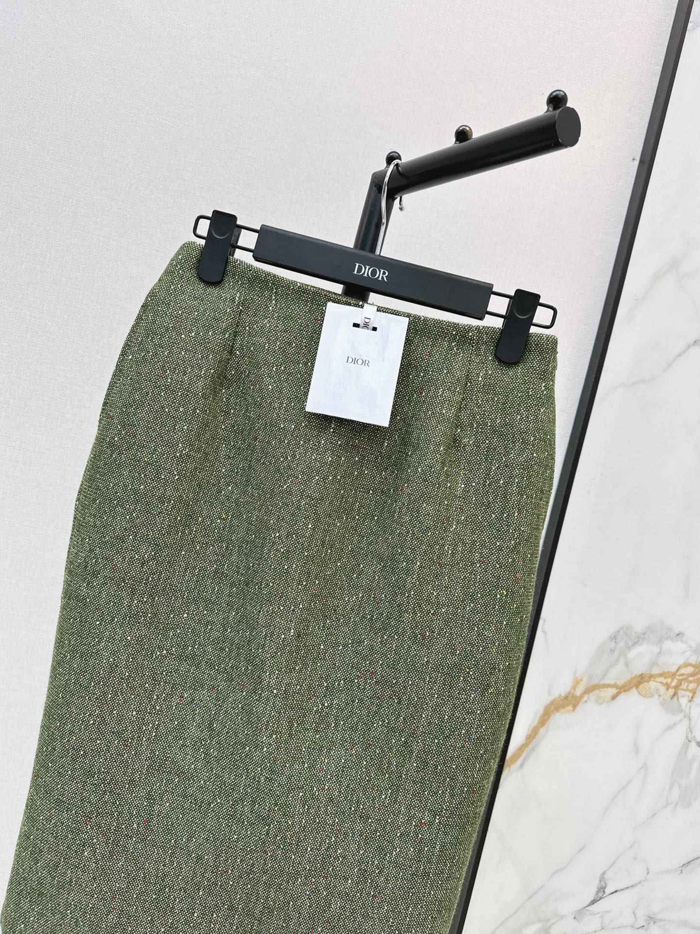 CD 26fw flecked tweed skirt