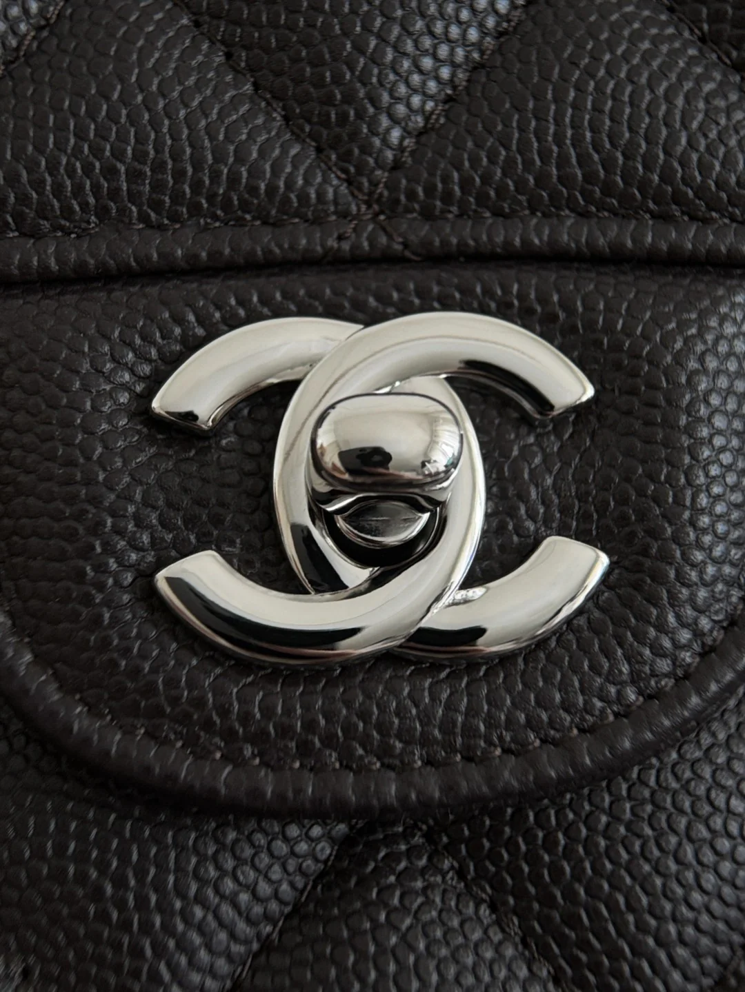 Chan cf25 chain shoulder bag