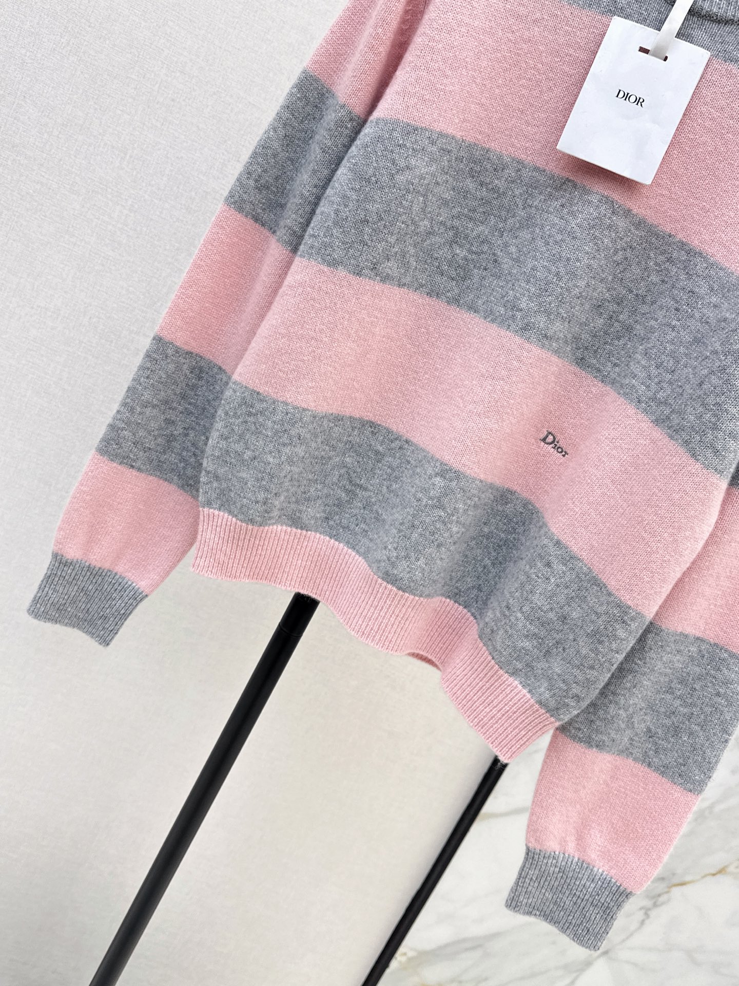 CD 26fw stripe sweater