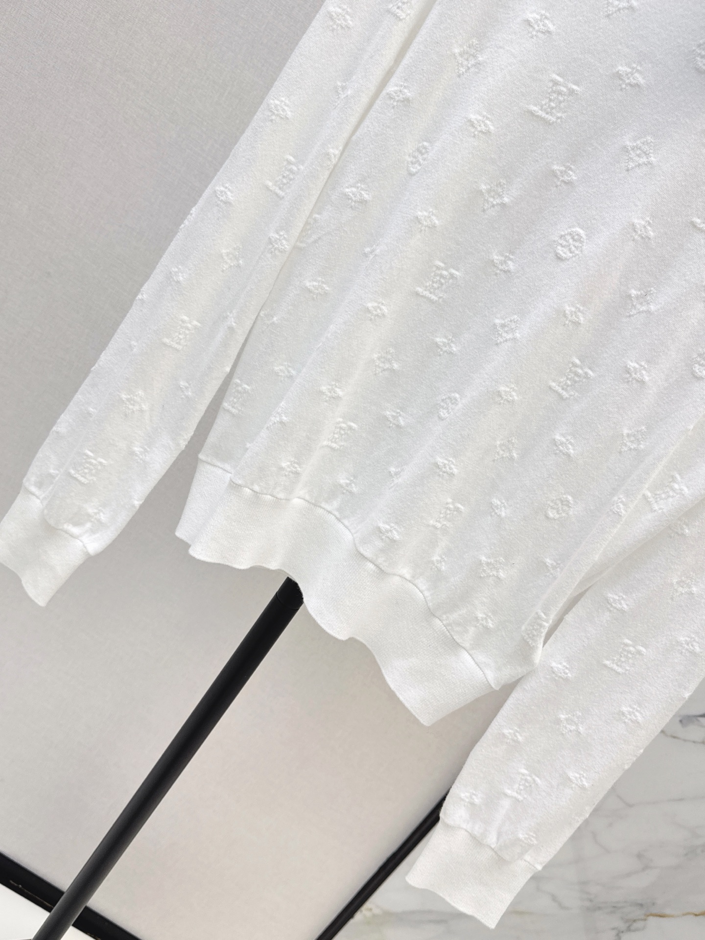 Loui 26fw knit basic tee