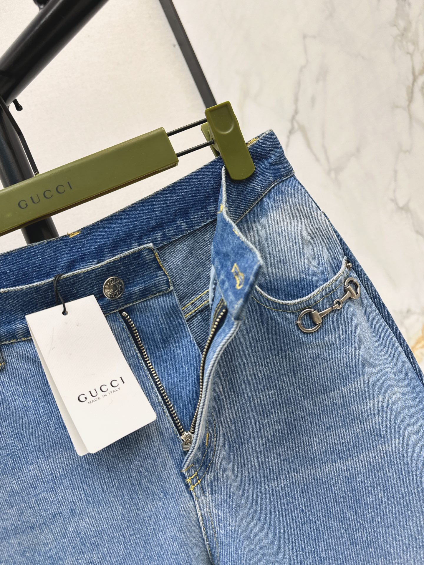 Guc 26fw wide-leg jeans