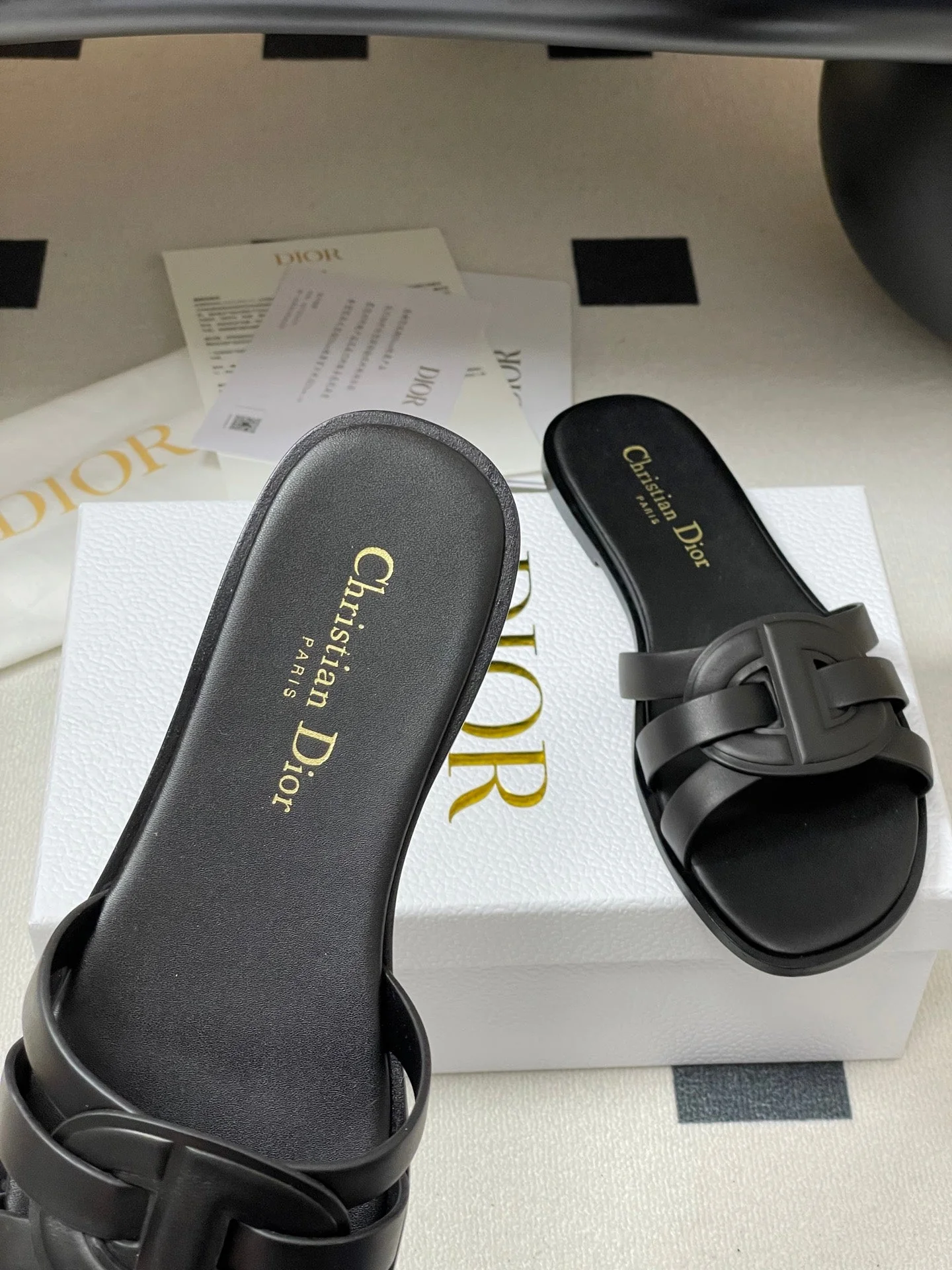 CD 25ss D-club slippers