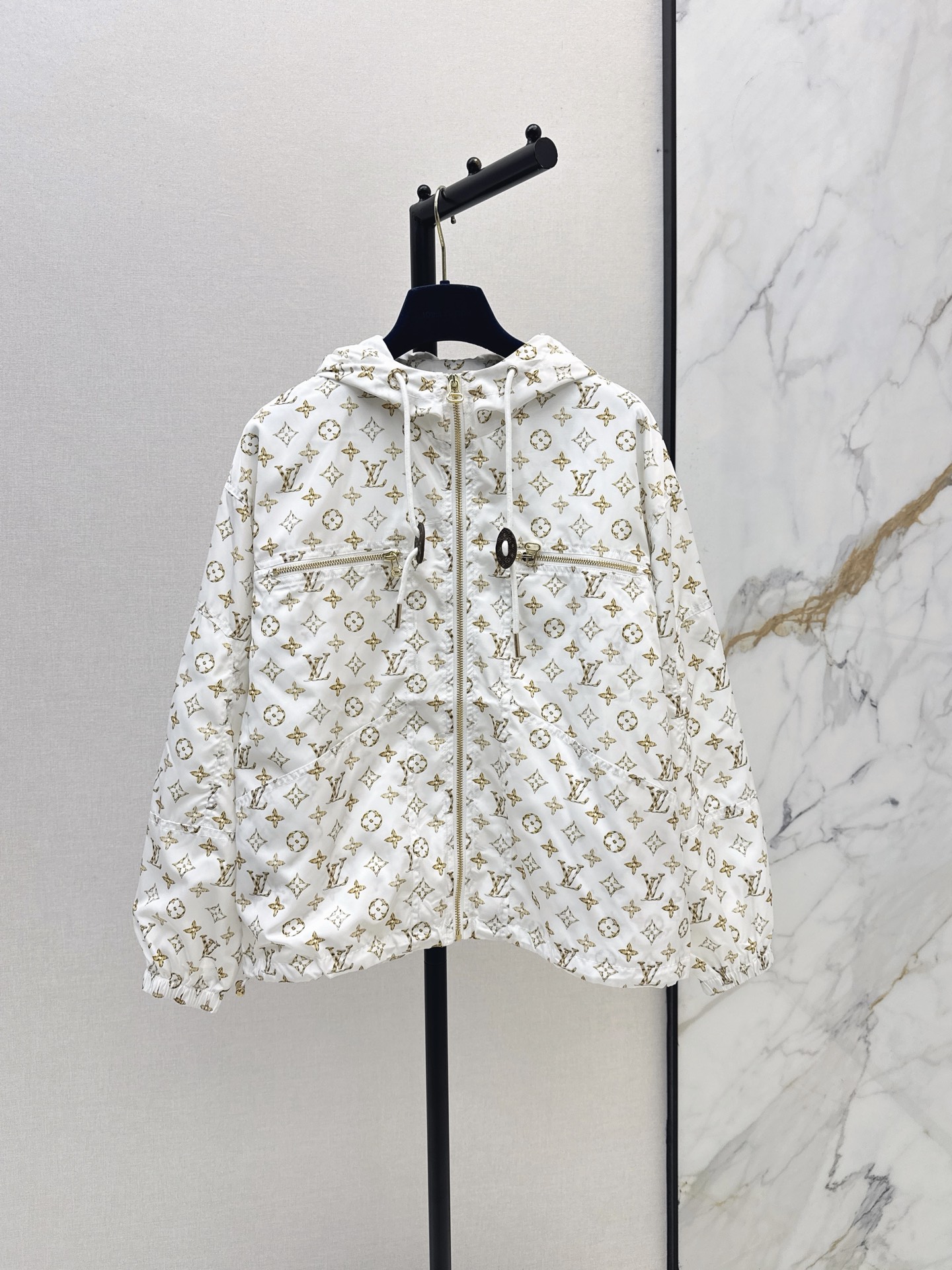 Loui 26fw print hooded trench coats