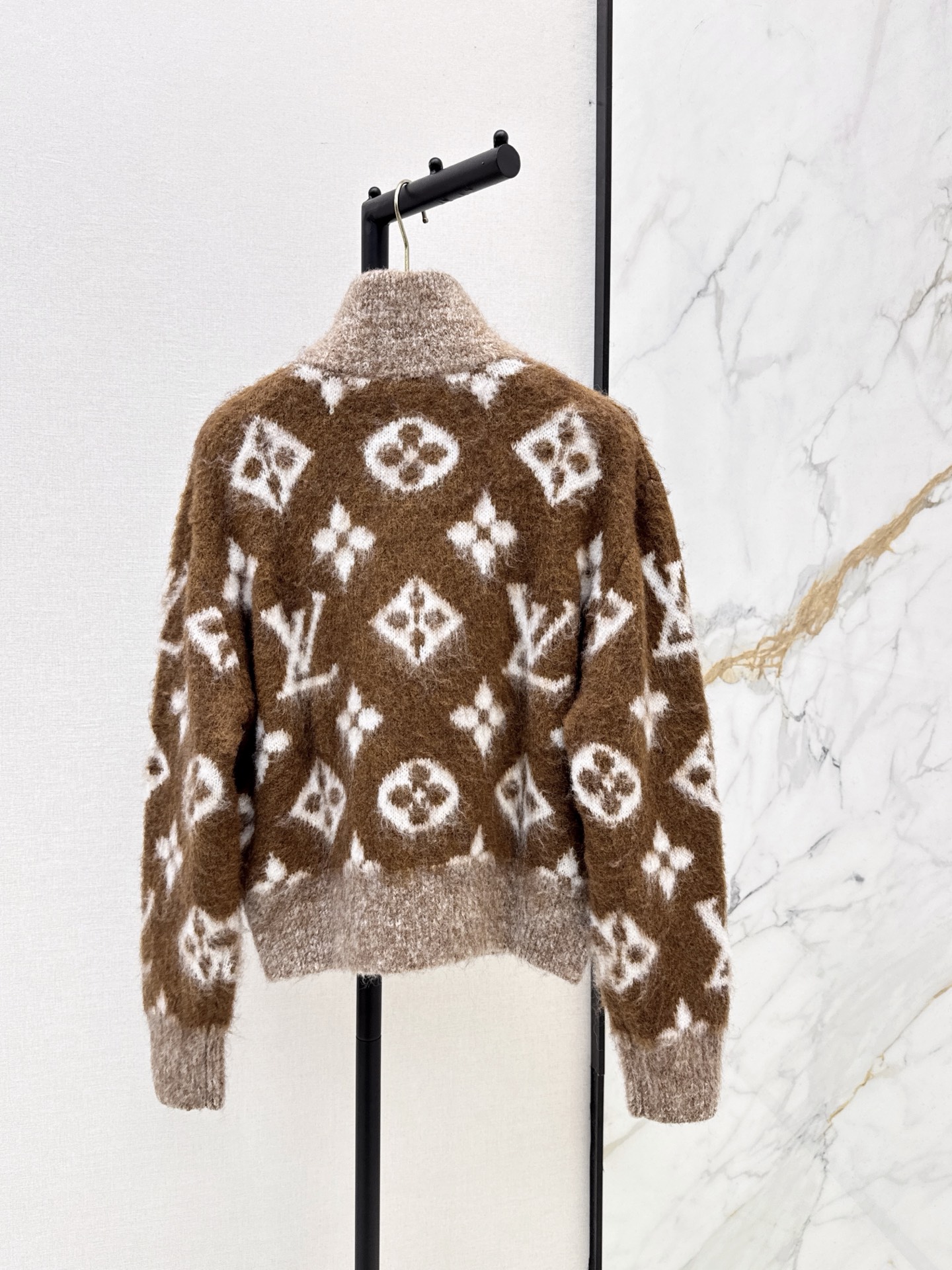 Loui 26fw jacquard zipper cardigan