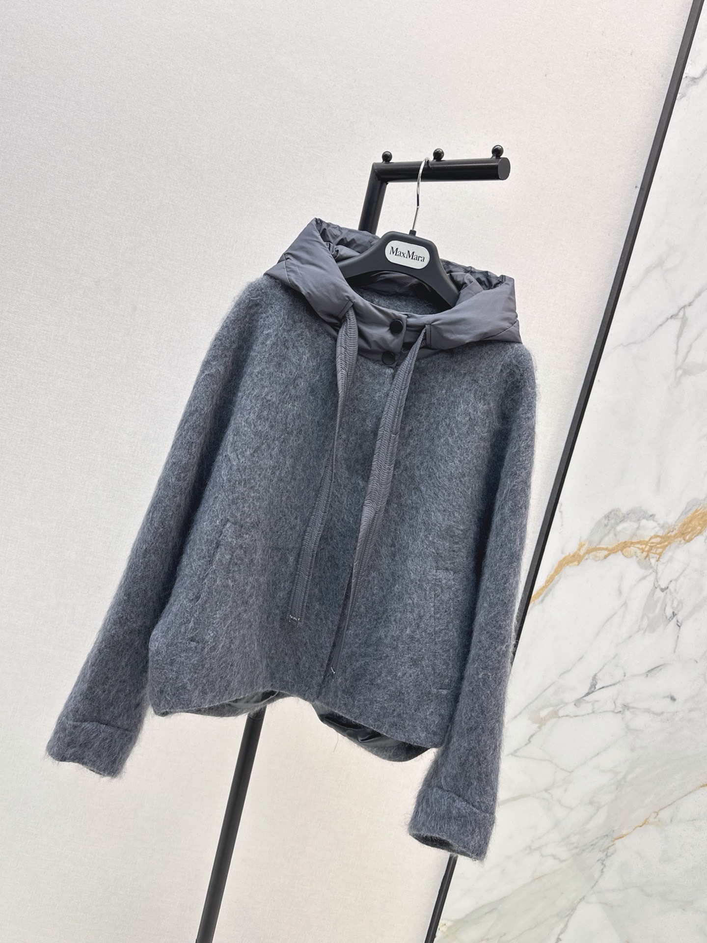 Max 26fw wool hooded jacket