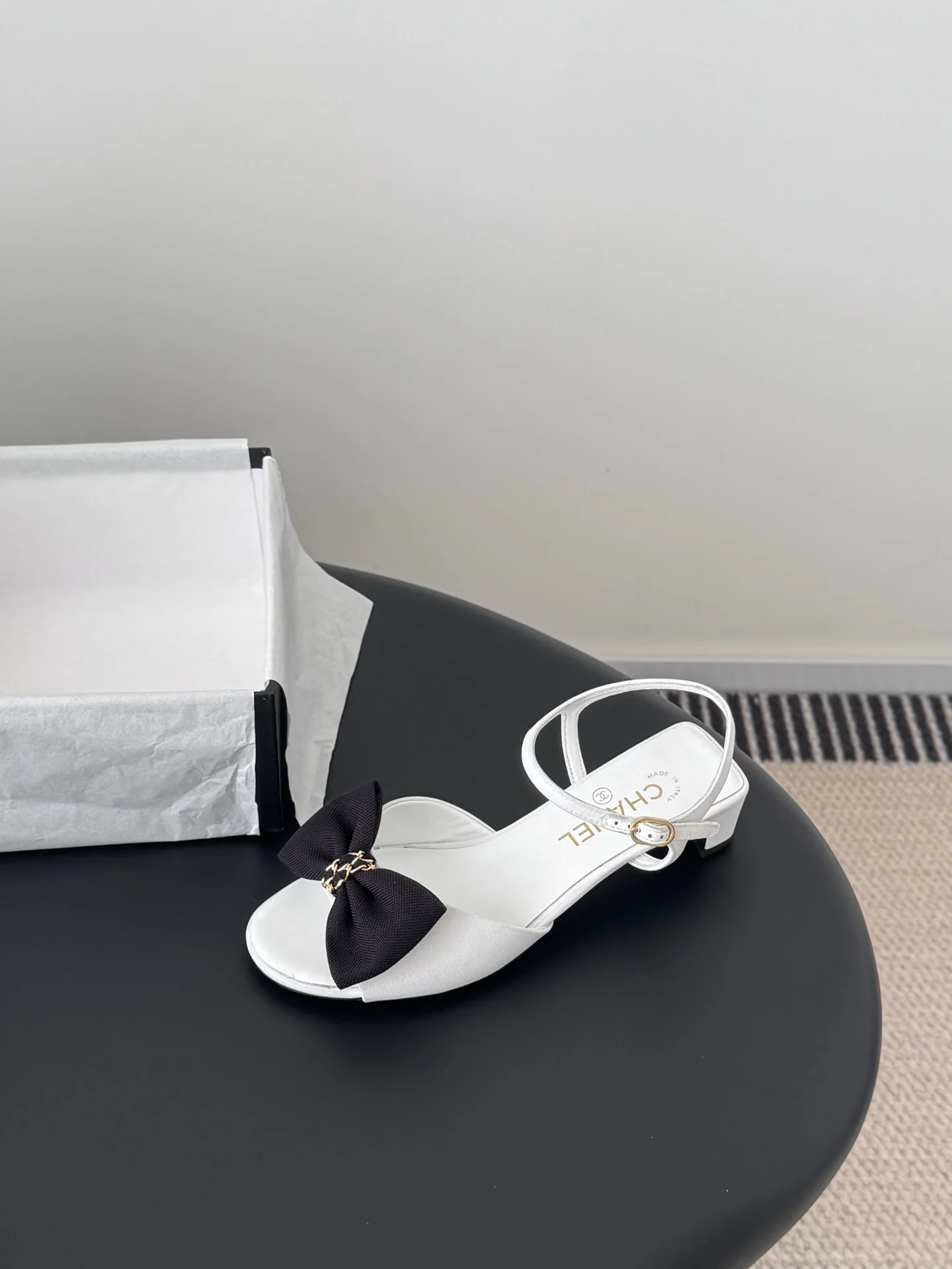 Chan 26ss bow sandel