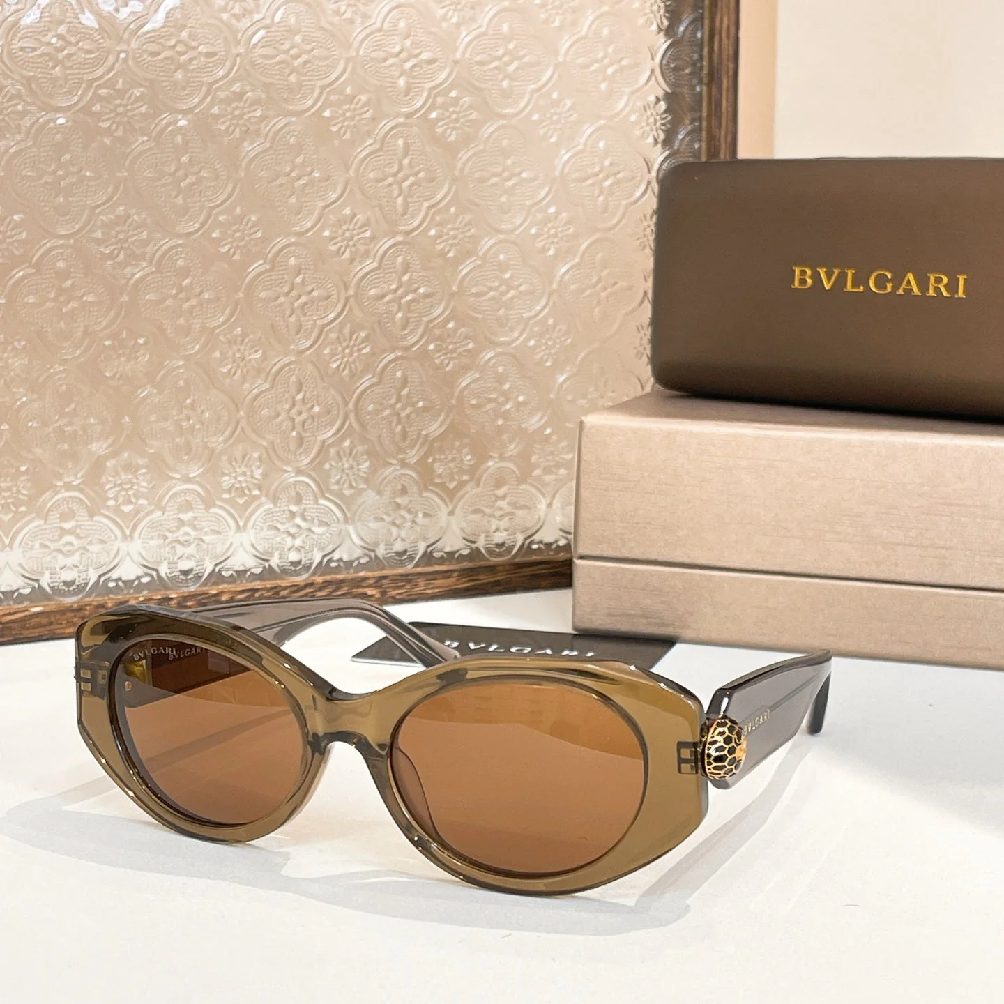 B  sunglasses