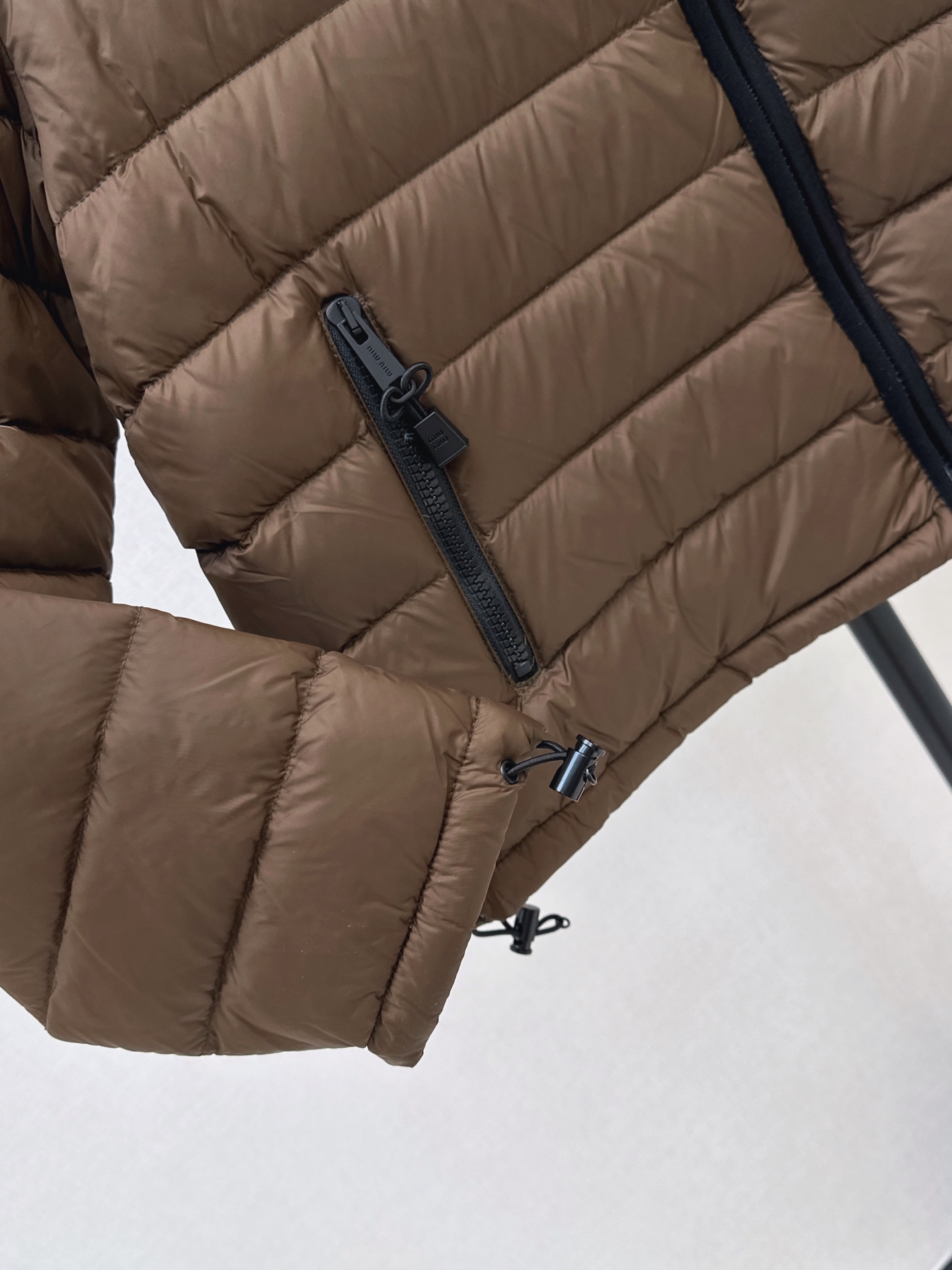 Miu 26fw hooded down jacket