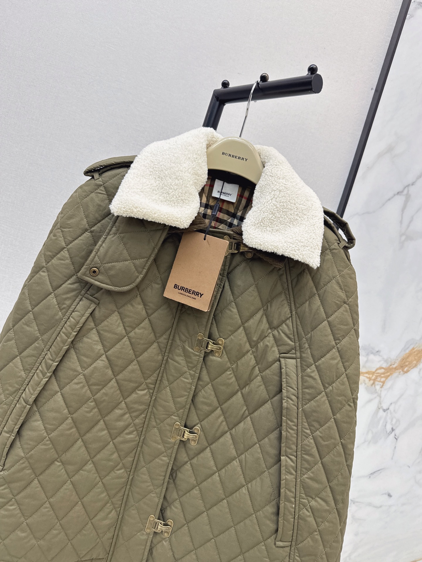 Bur 26fw cape padded jacket