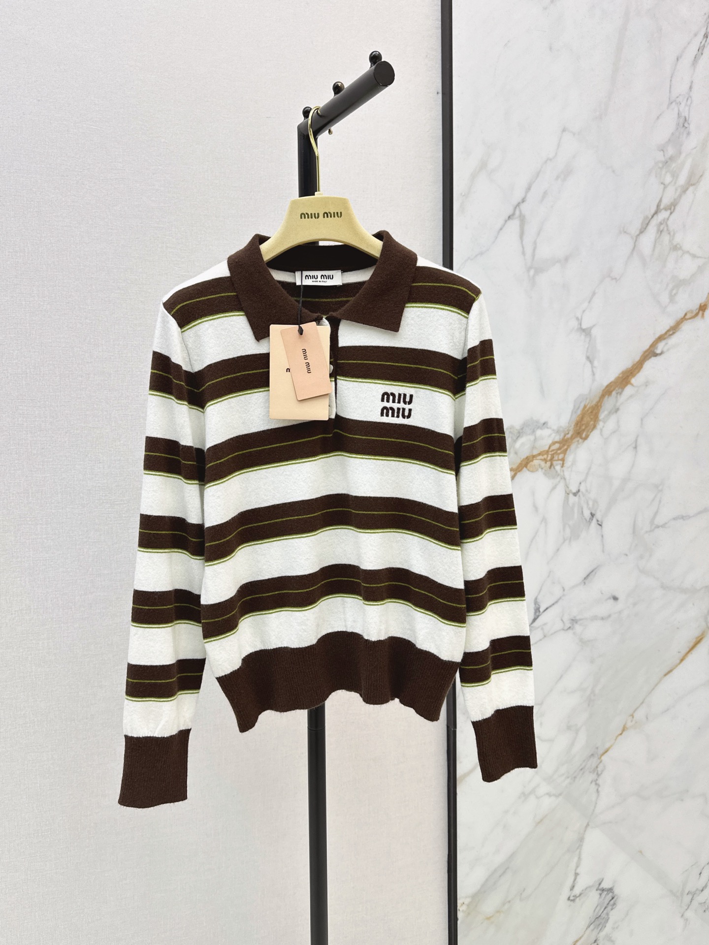 Miu 26fw stripe knit sweater