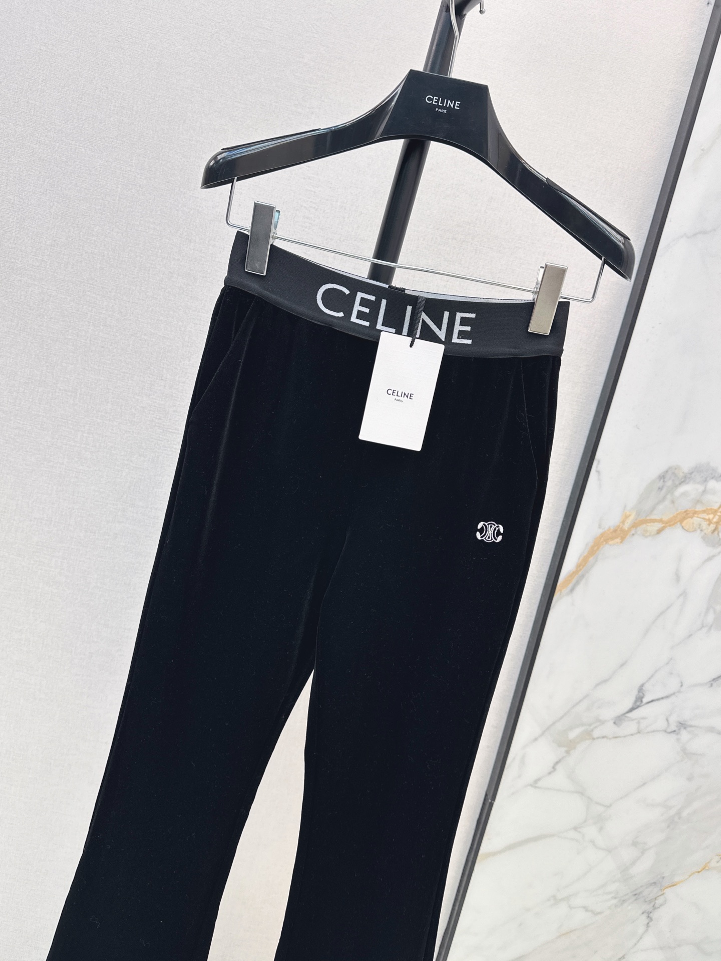 Celi 26fw flared velvet pants