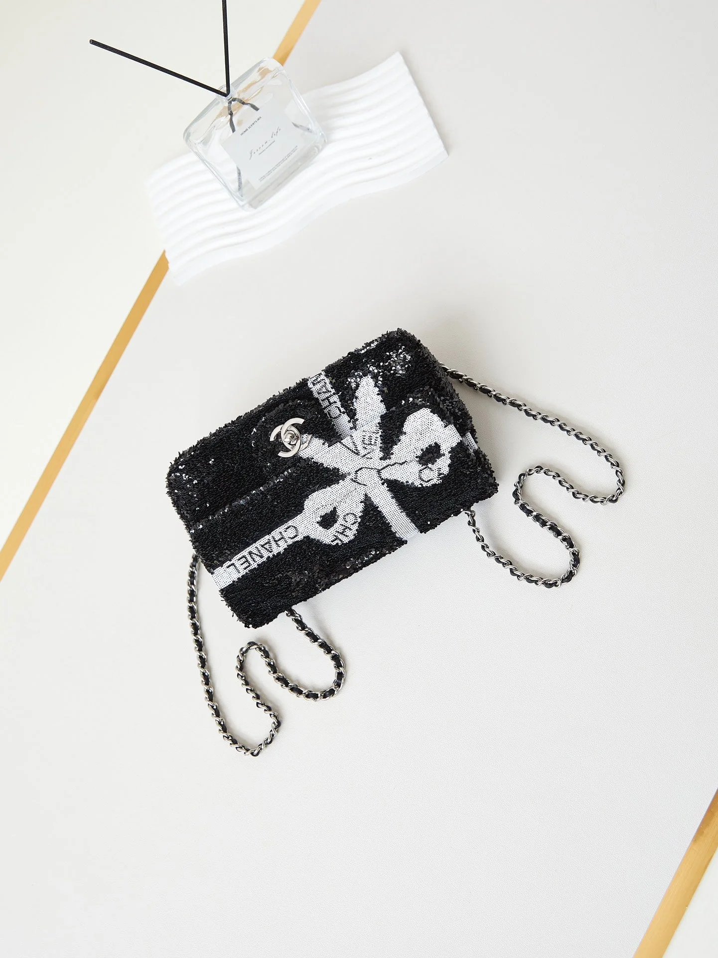 Chan shoulder bag