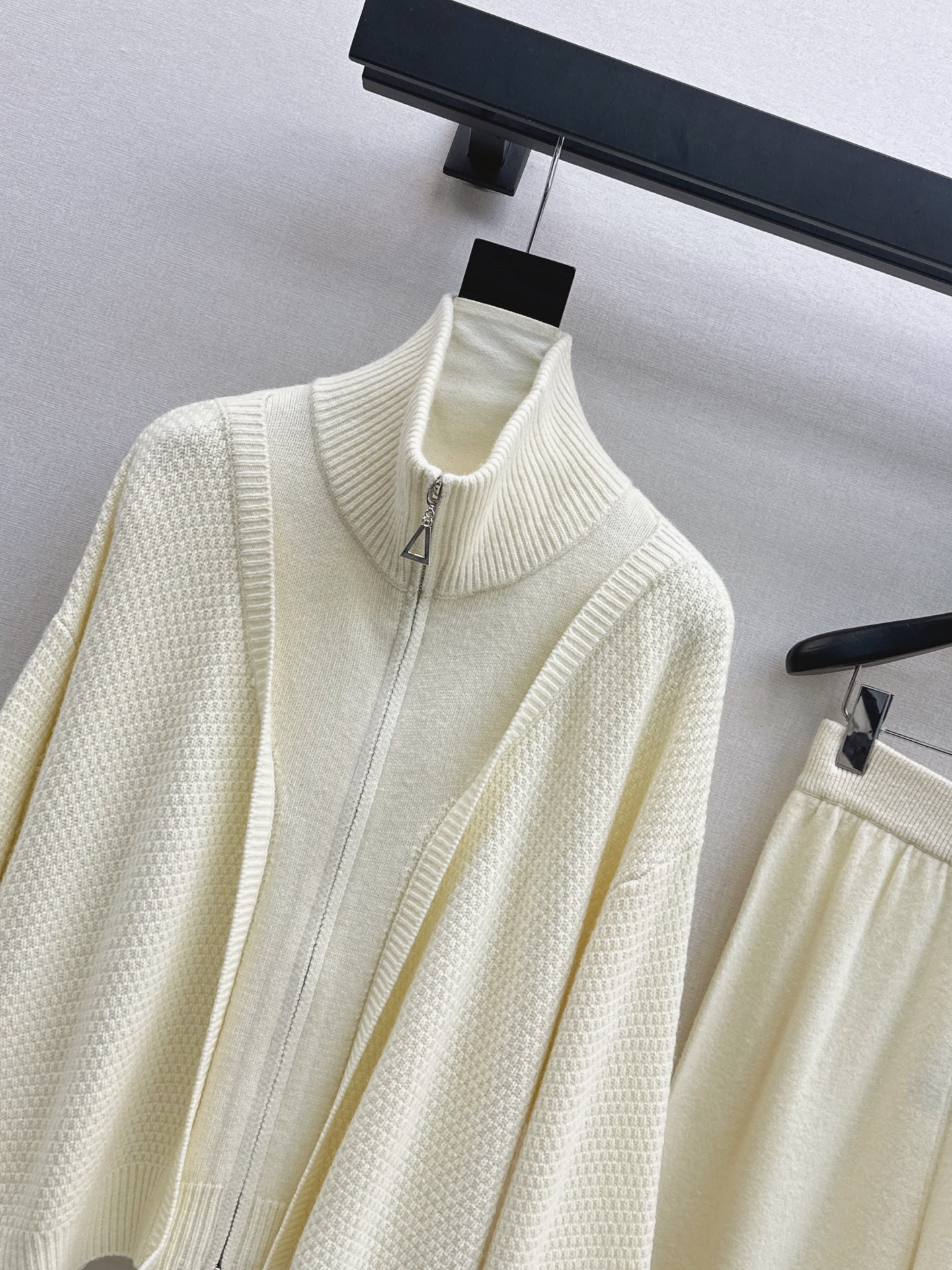Max 26fw wool cardigan pants sets