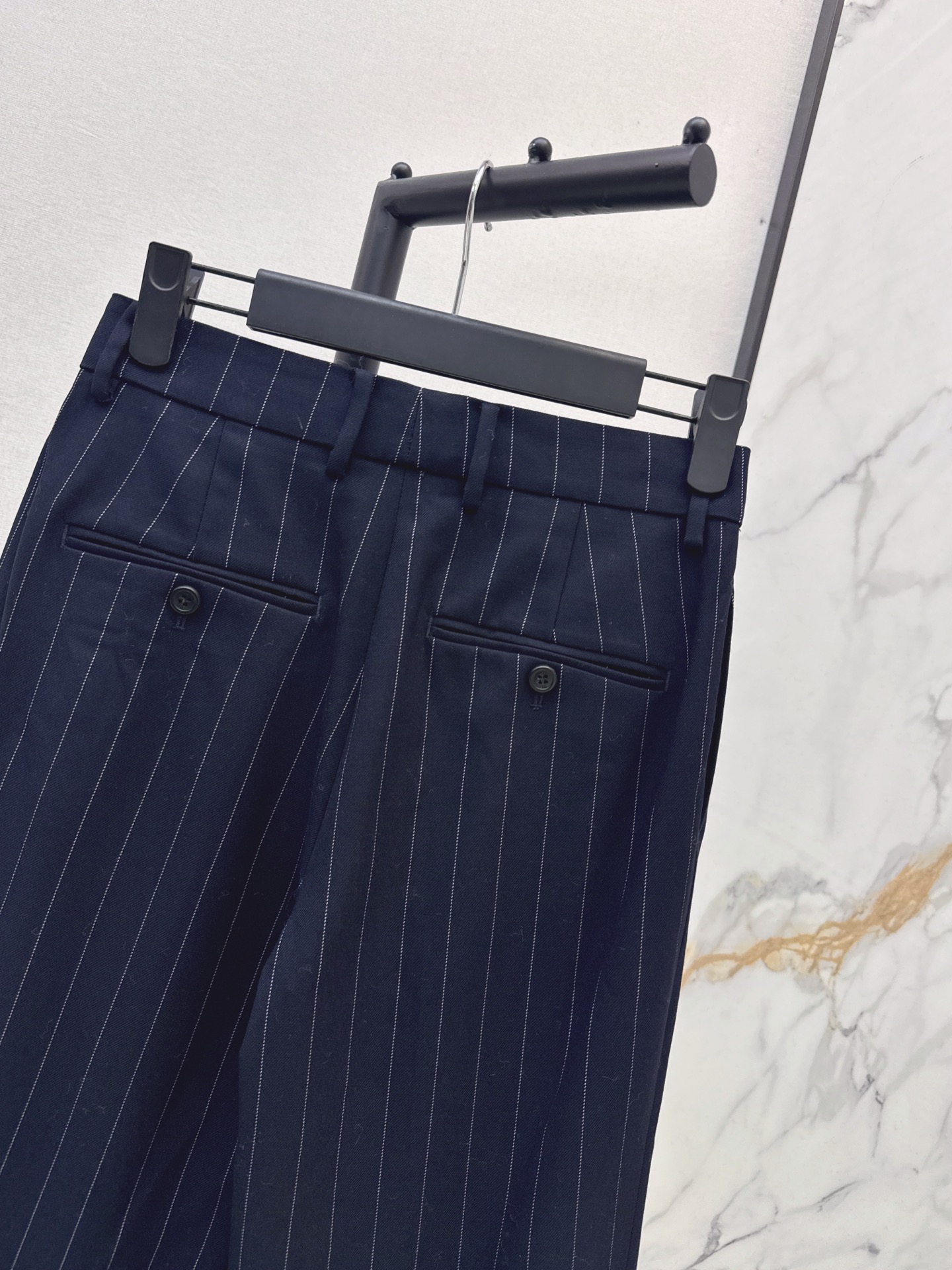 CD 26fw stripe suit pants