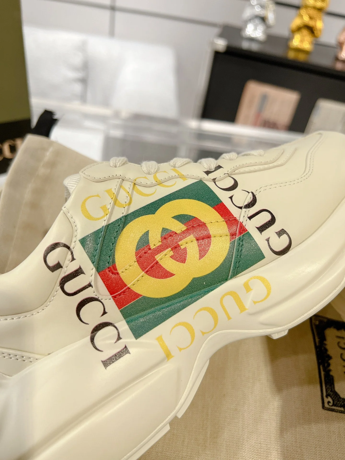 Gucc 25fw dad's shoes