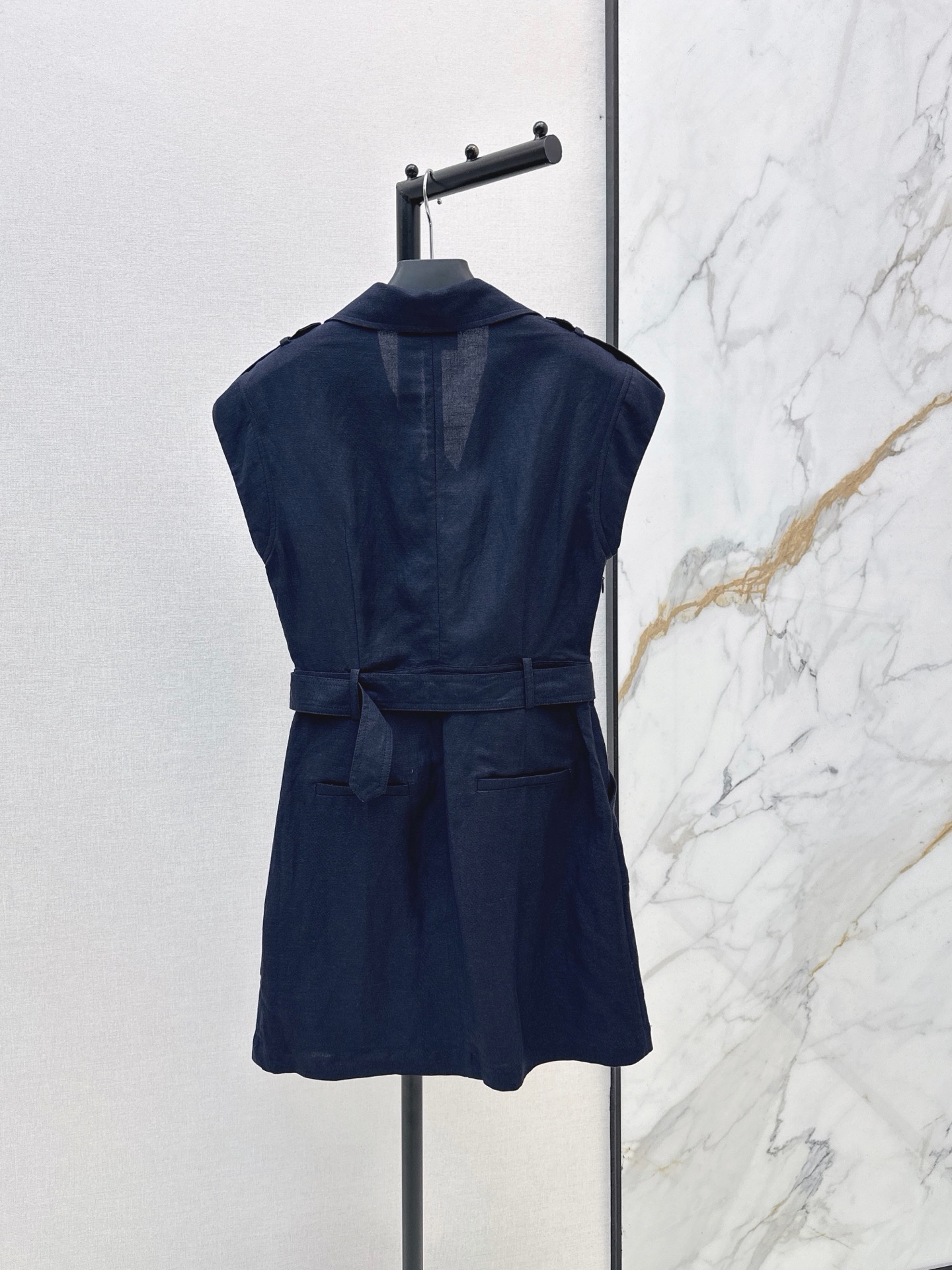 Pra 26ss sleeveless linen dress