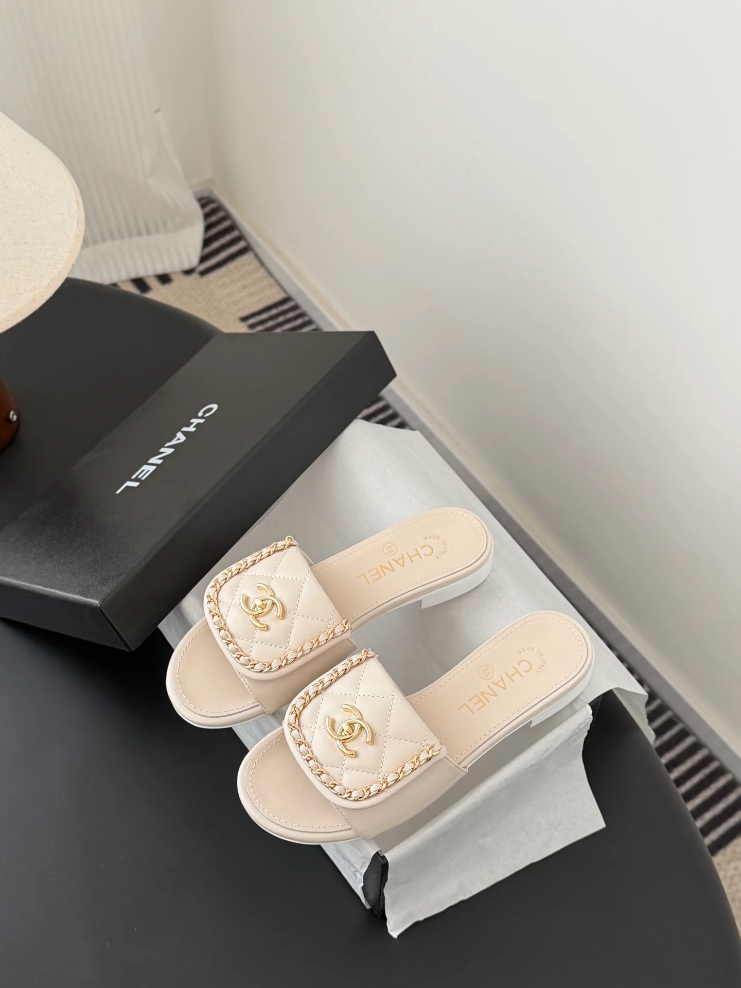 Chan 26ss sandals