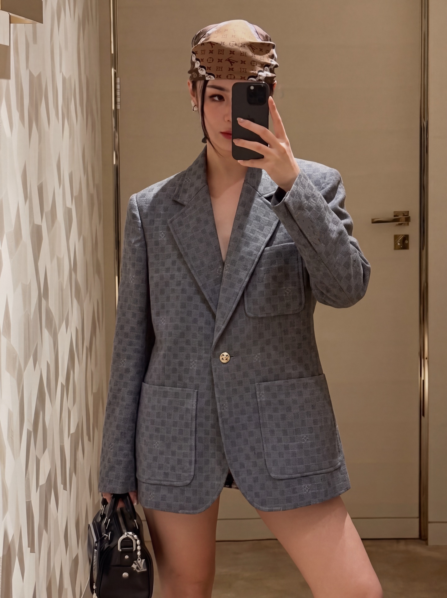 Loui 26fw check blazer