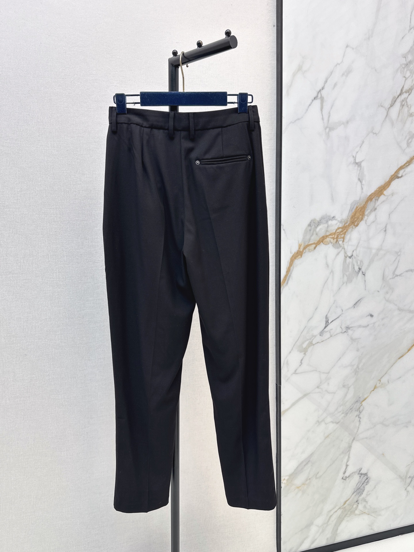 Loui 26fw suit pants