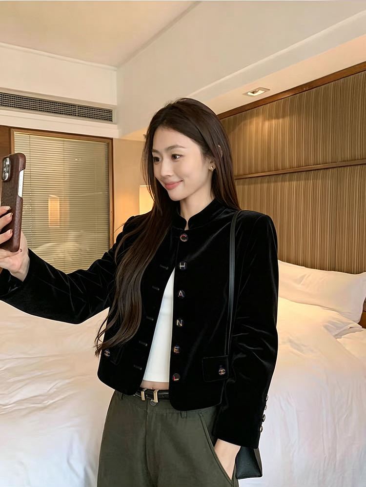 Chan 26fw velvet cropped jacket
