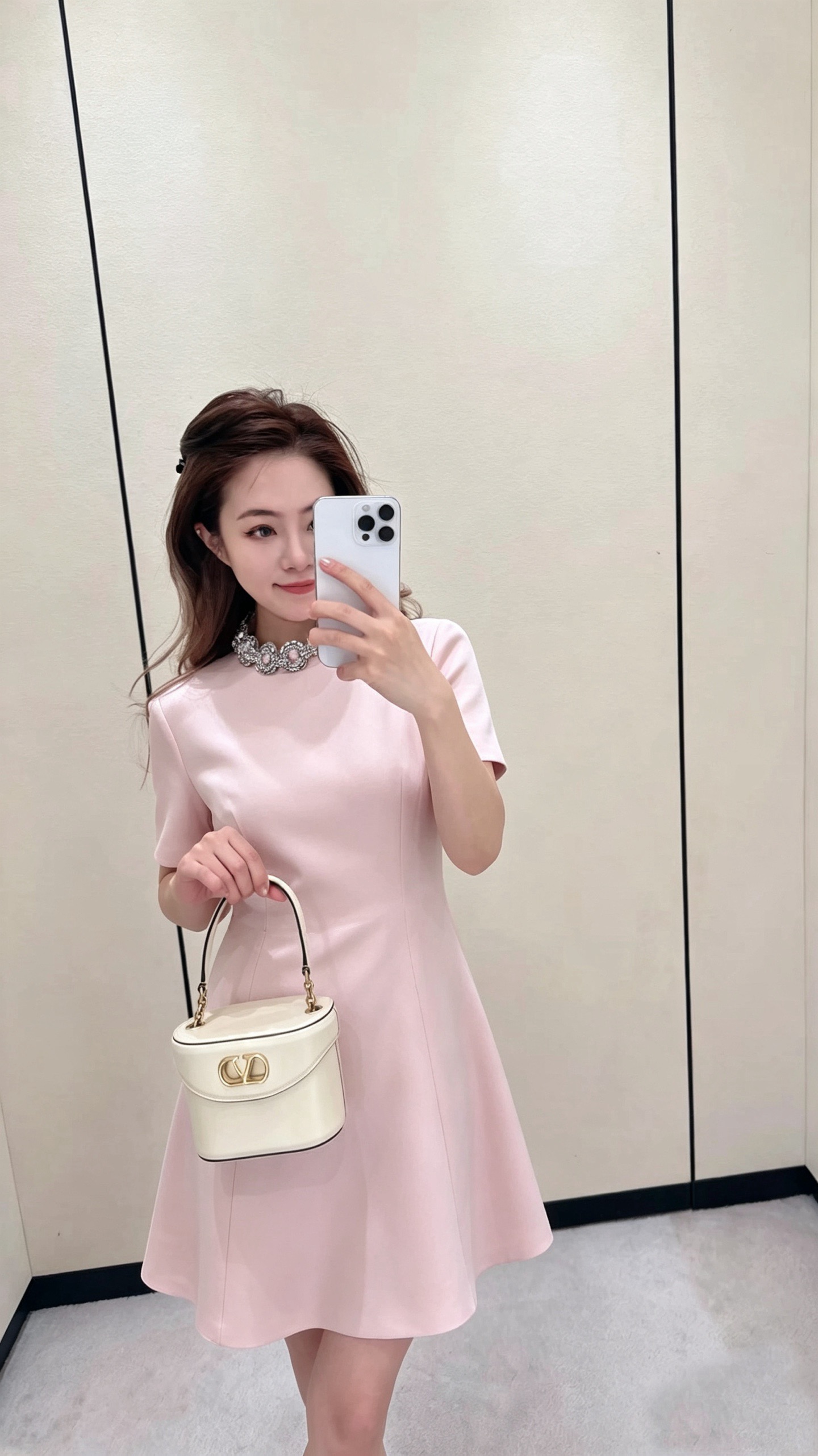 Valen 26fw rhinestone dress
