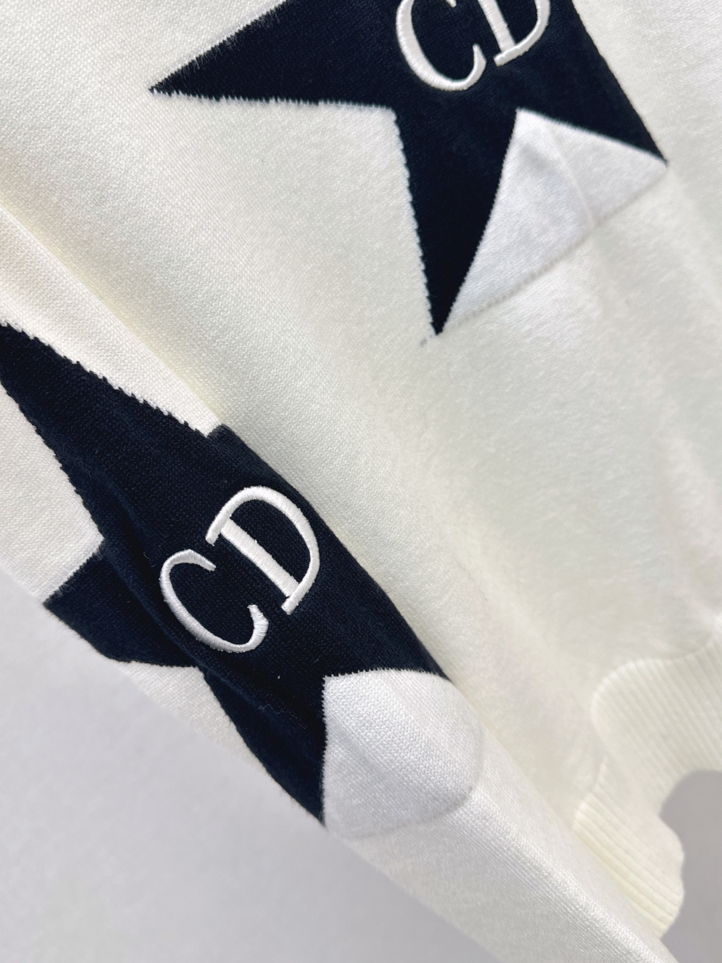 CD 26fw wool sweater