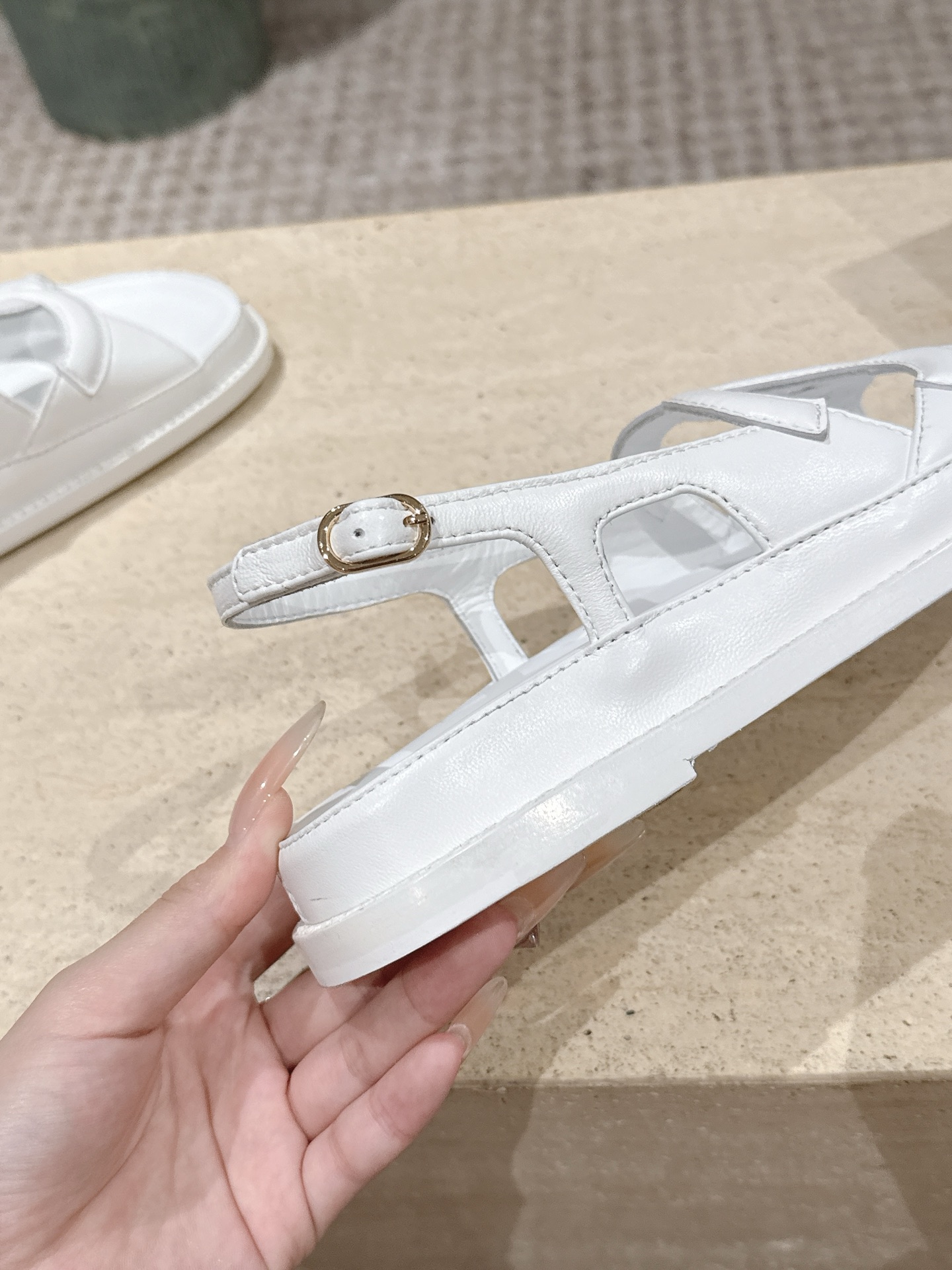 Chan 26fw sandals