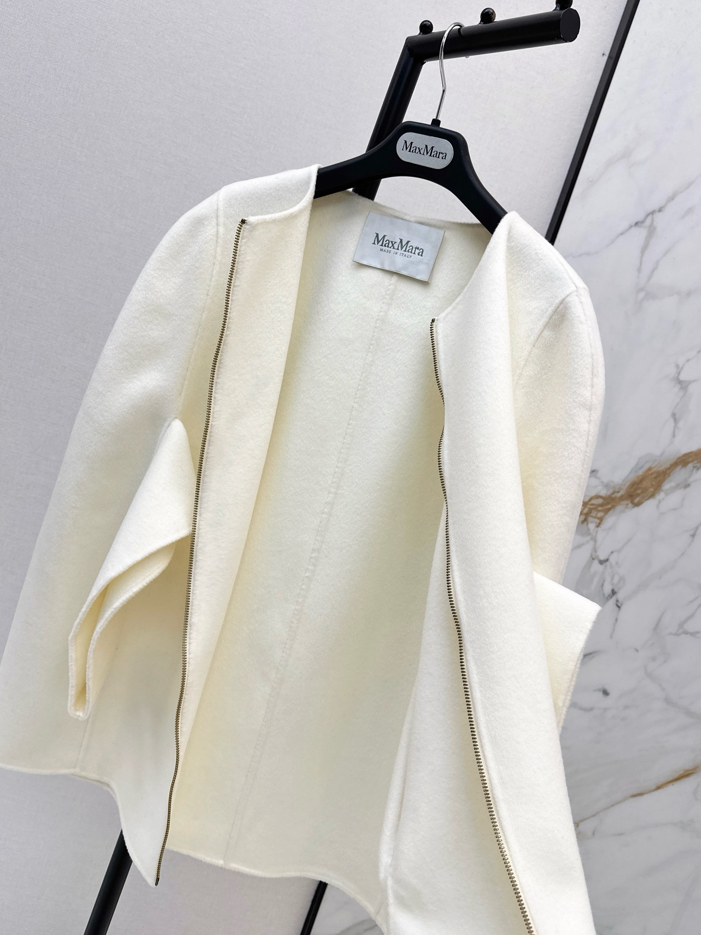 Max 26fw dolman sleeve overcoats