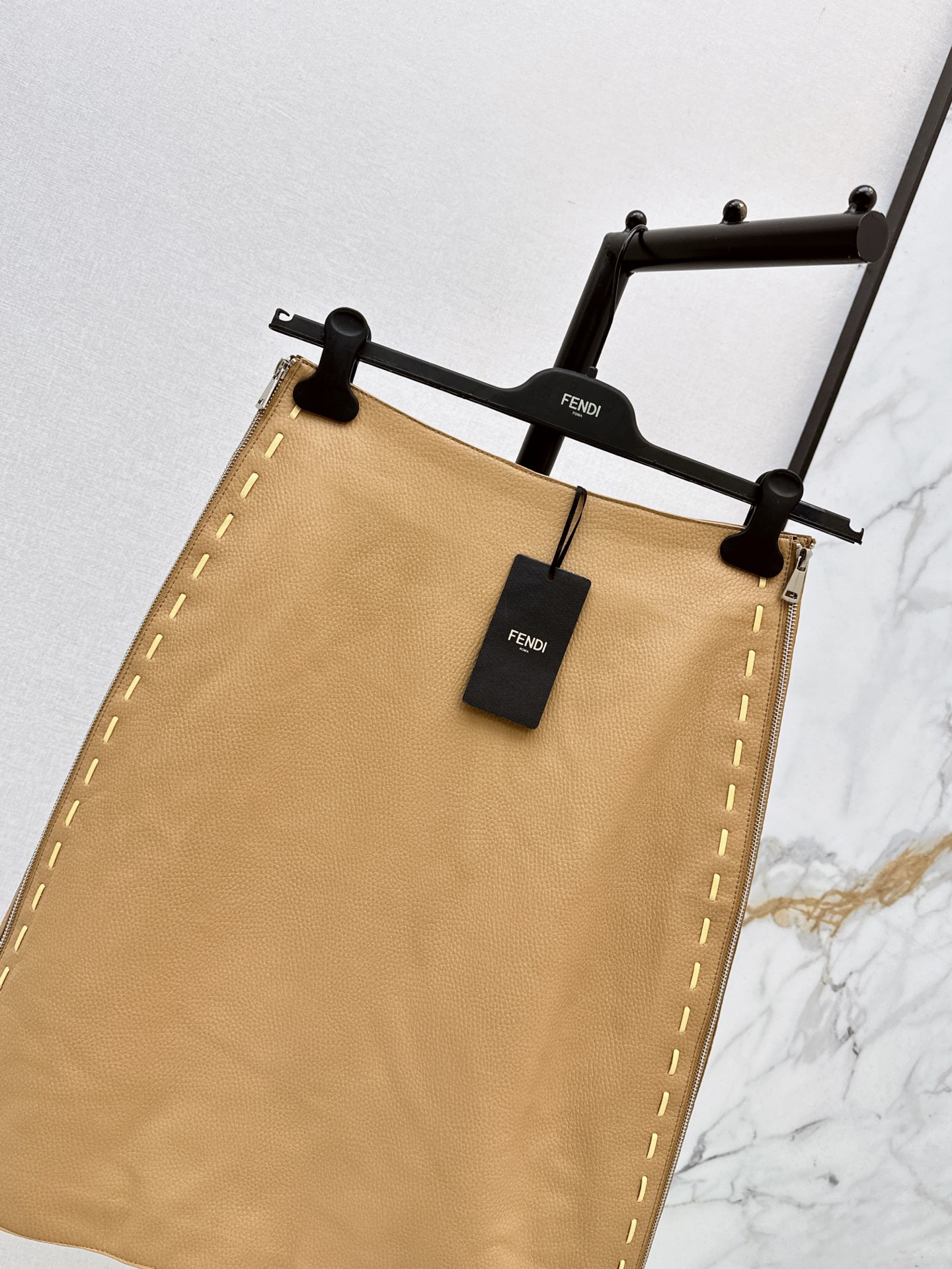 Fend 26fw leather skirt