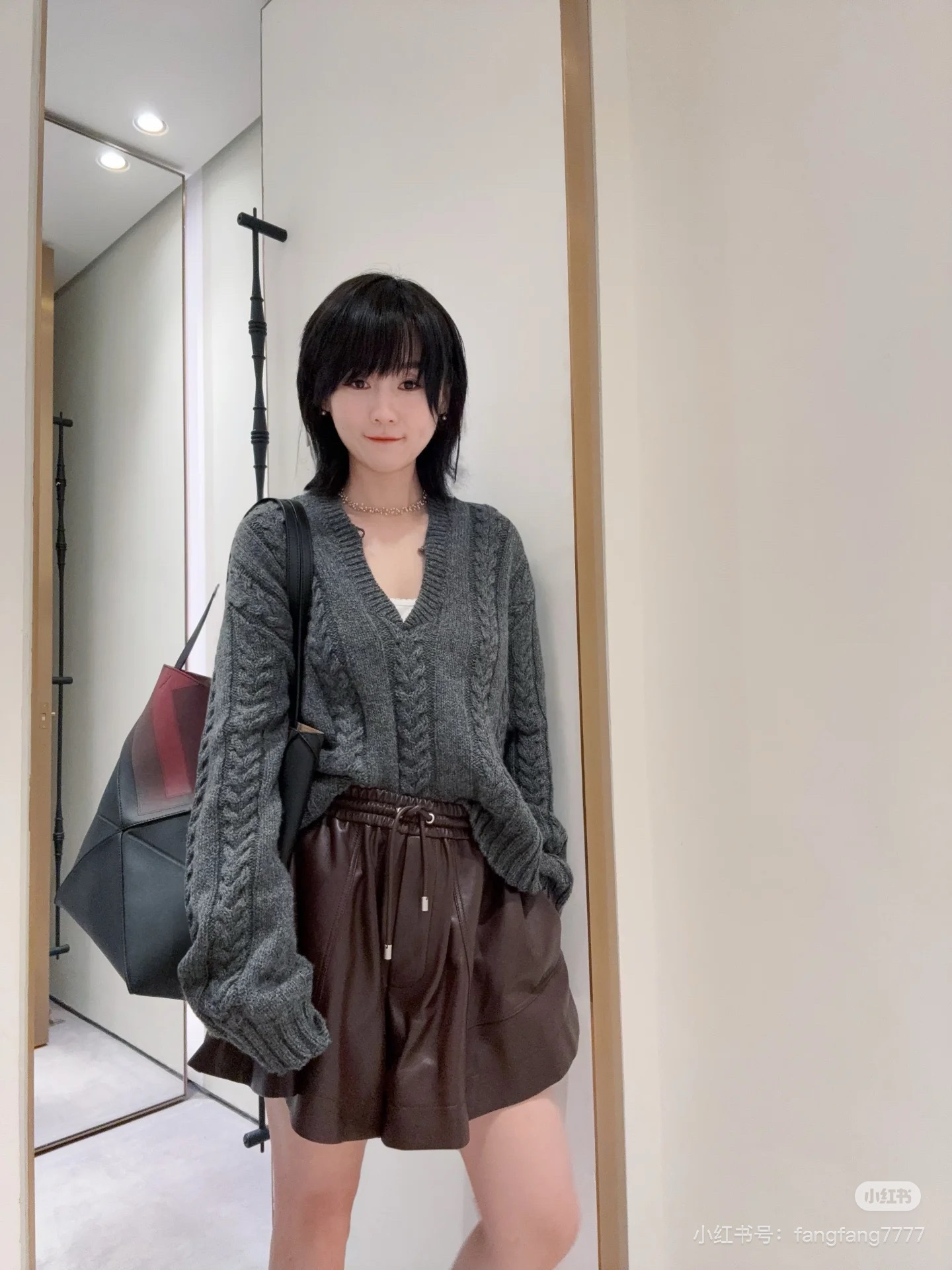 Loe 26fw cashmere sweater