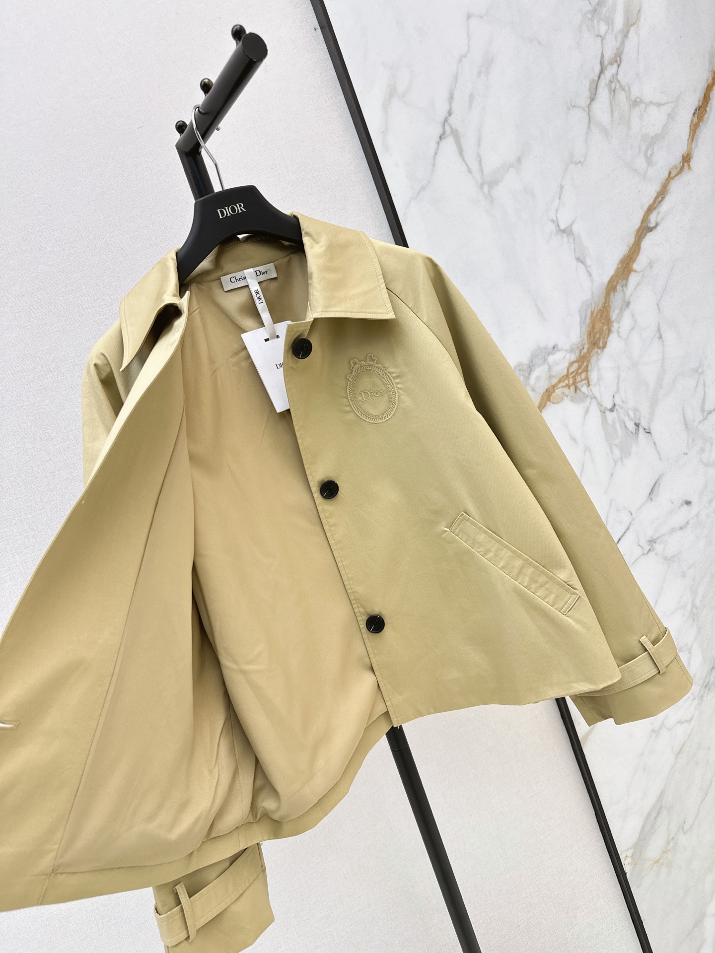 CD 26fw cropped jacket