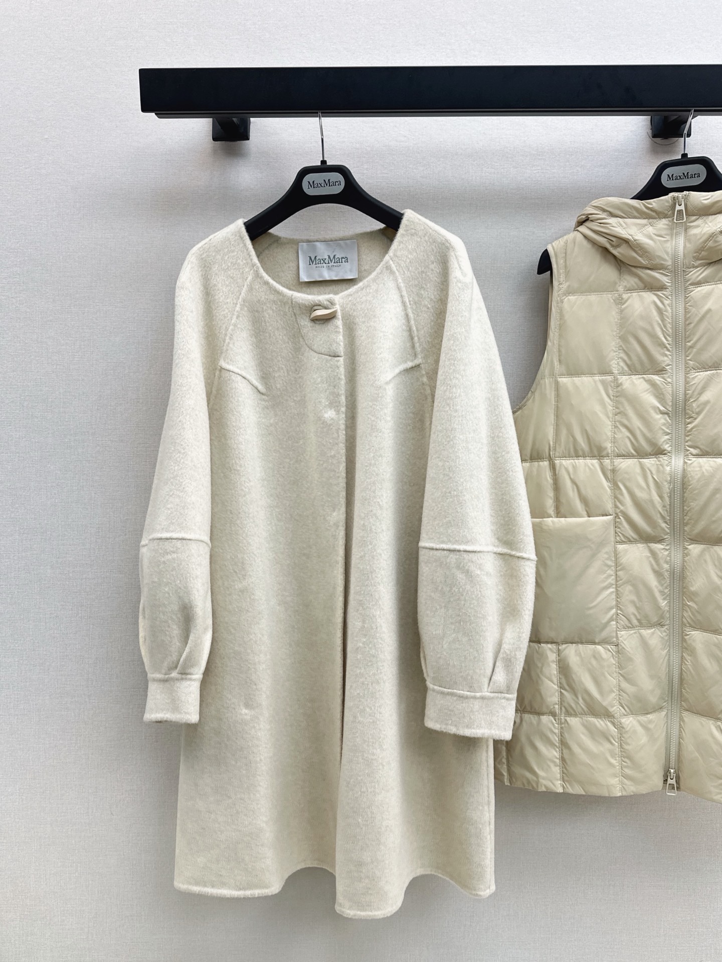 Max 26fw hooded down vest overcoats sets
