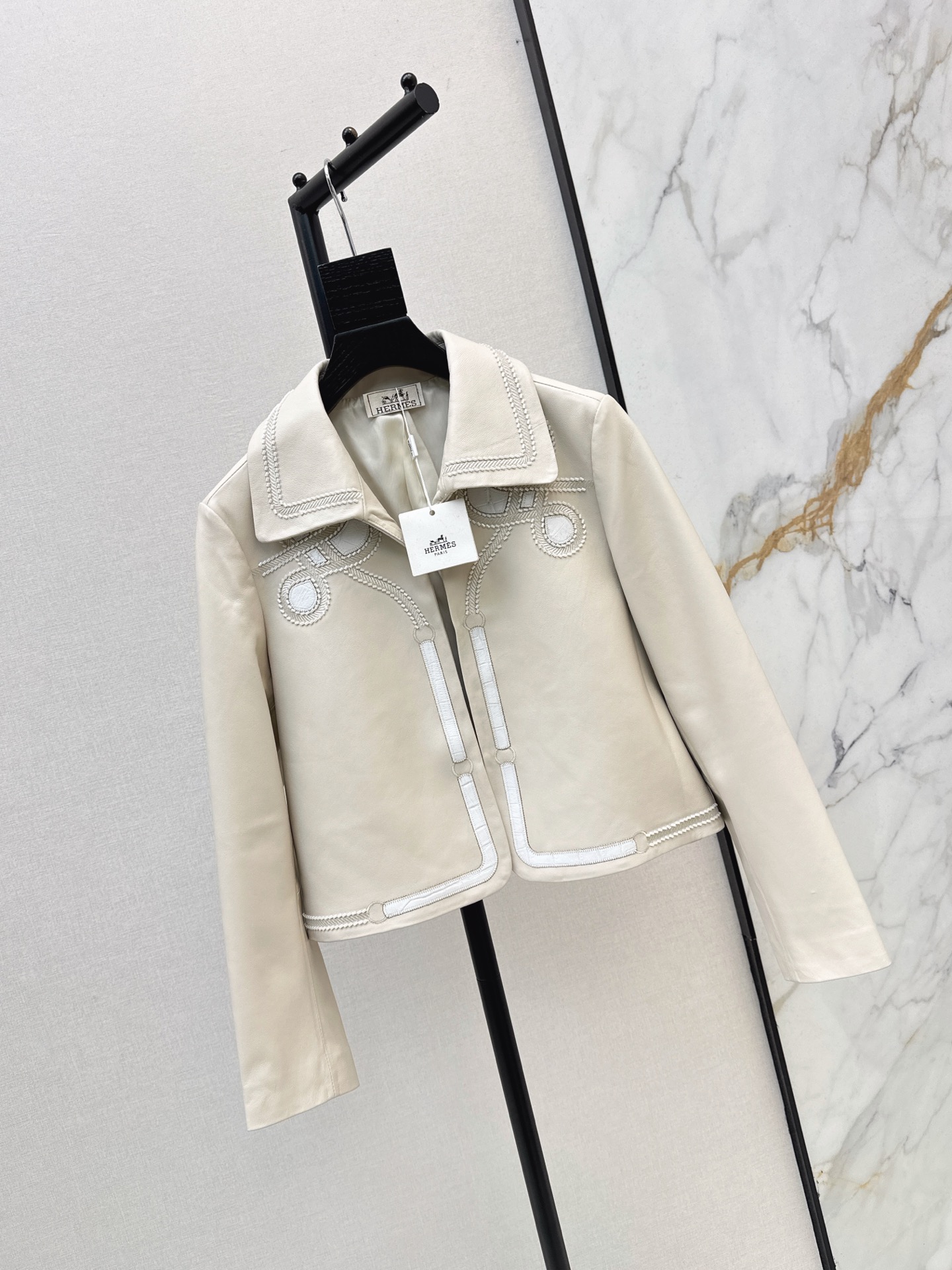 Her 26fw embroidery cropped leather jacket