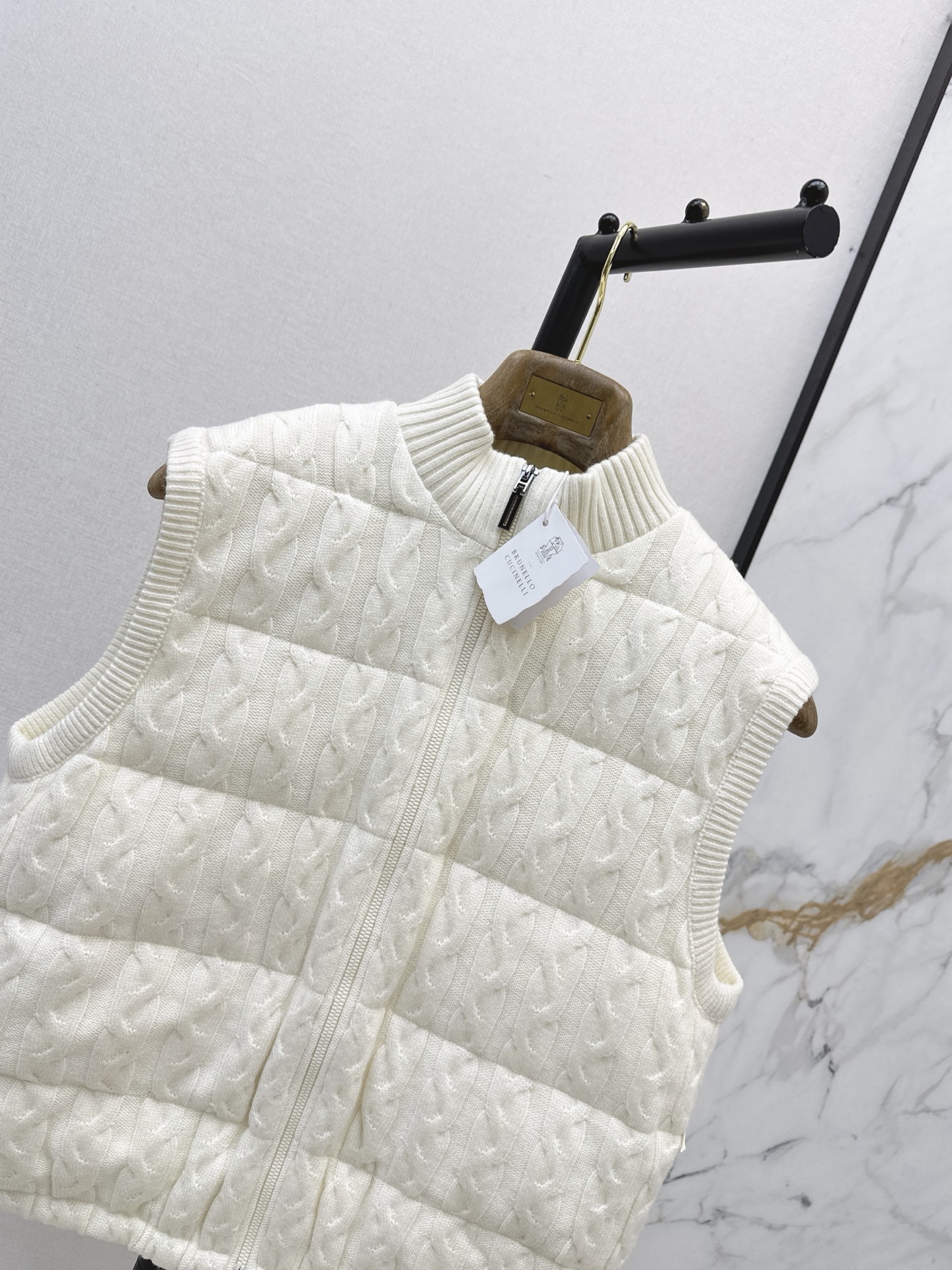 Brun 26fw knit down vest