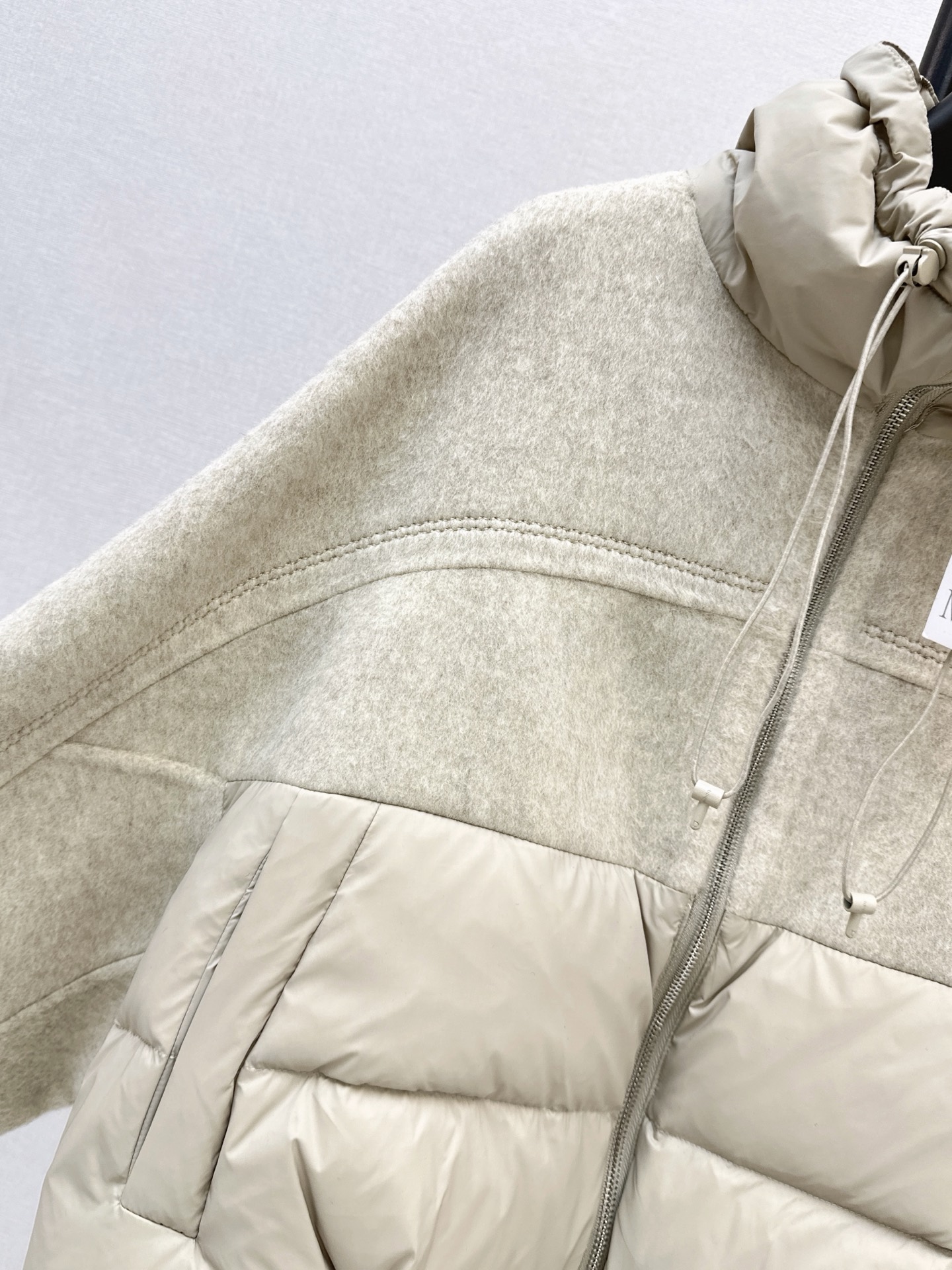 Max 26fw wool contract down jacket
