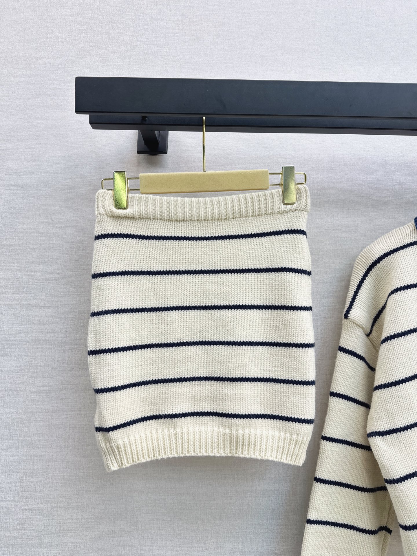 Miu 26fw stripe knitwear skirt sets