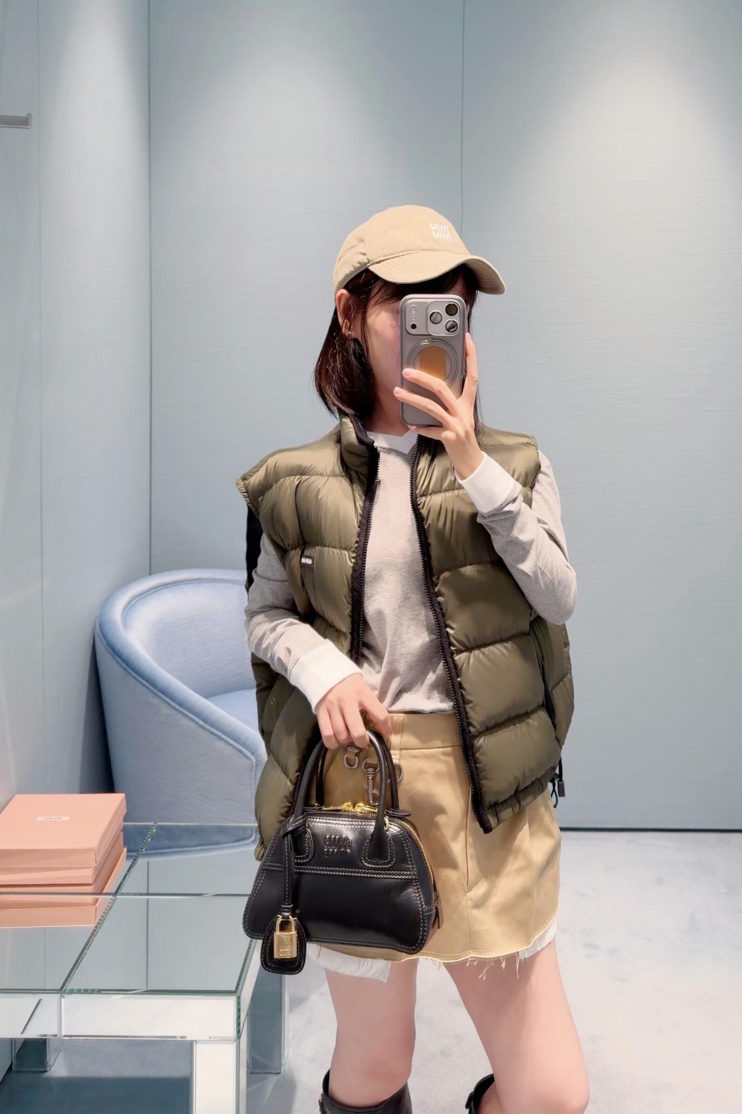 Miu 26fw down vest