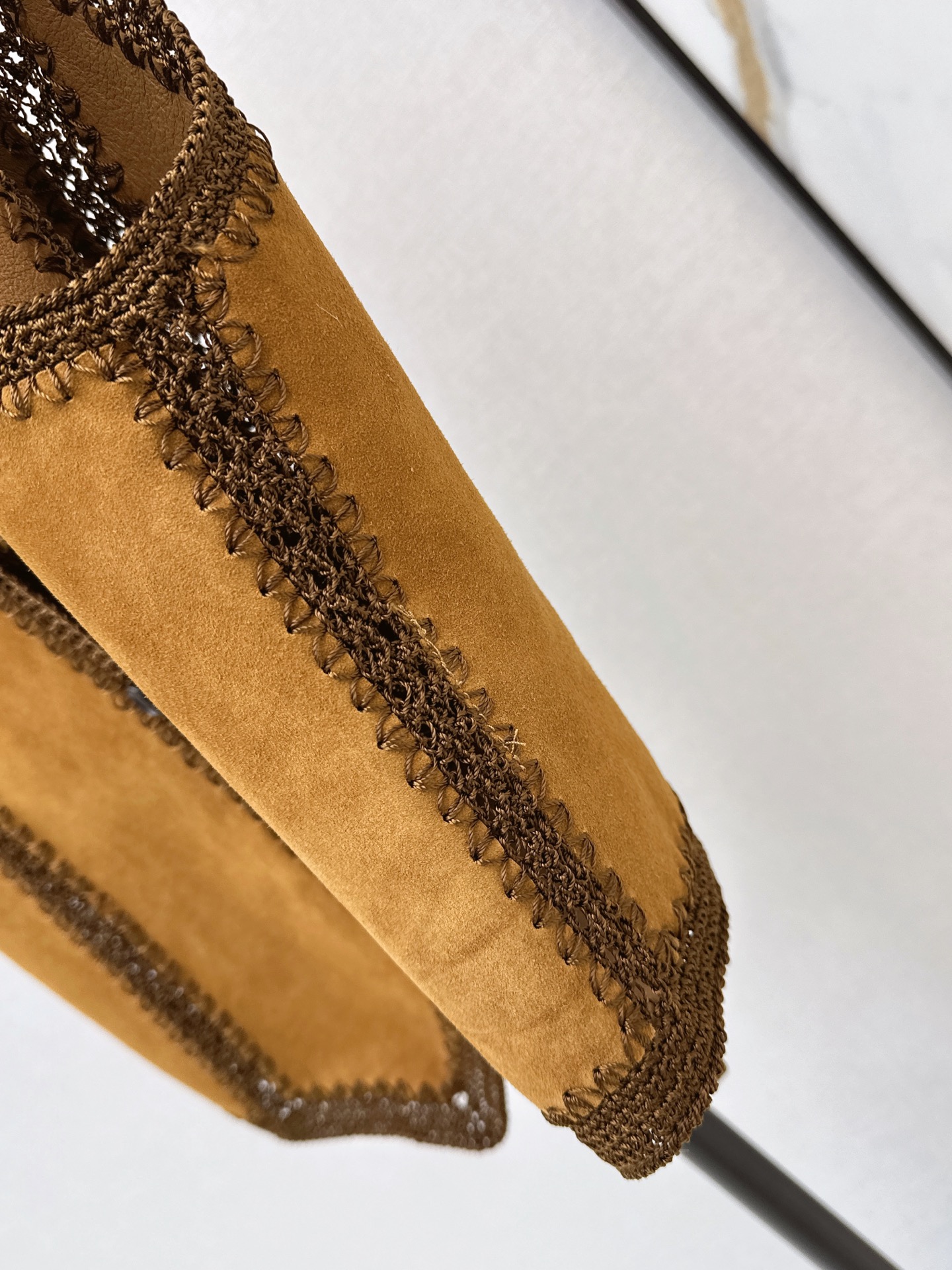 ES 26fw suede fleece leather vest
