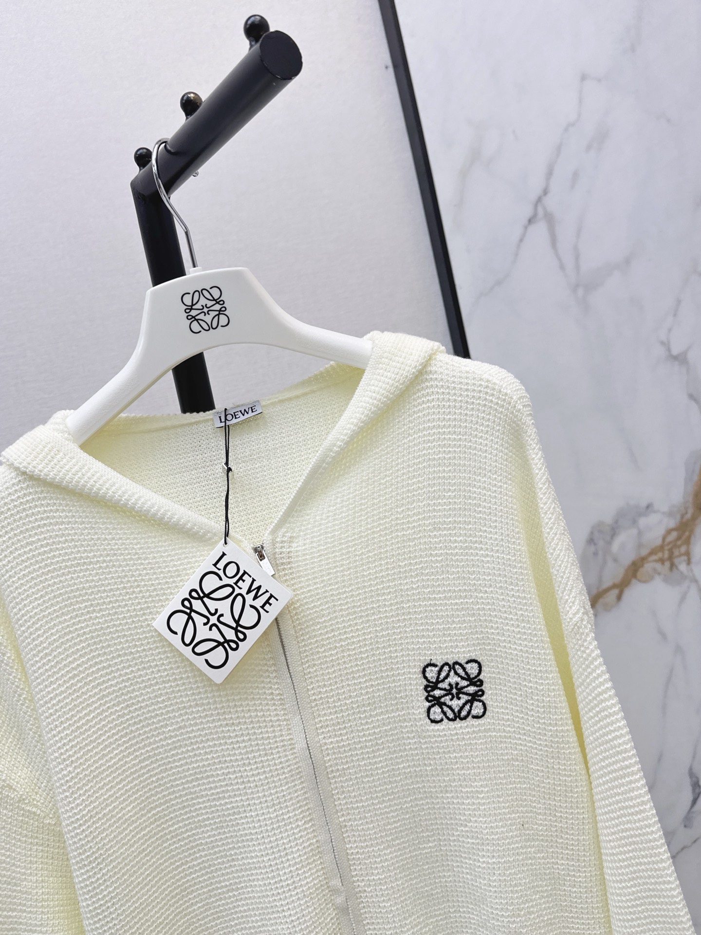 Loe 26fw hooded knit jacket